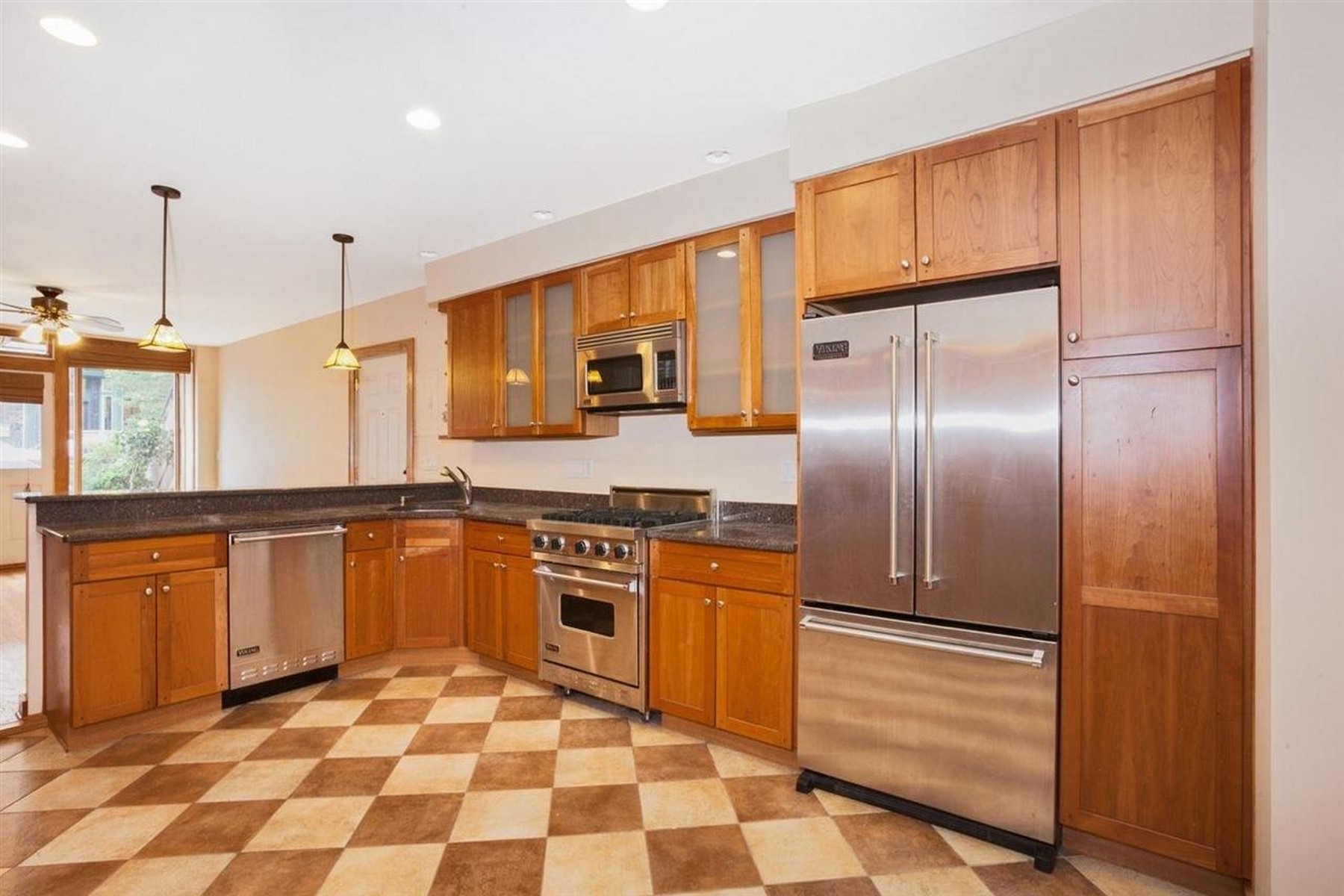 202 Warren St Unit# 1