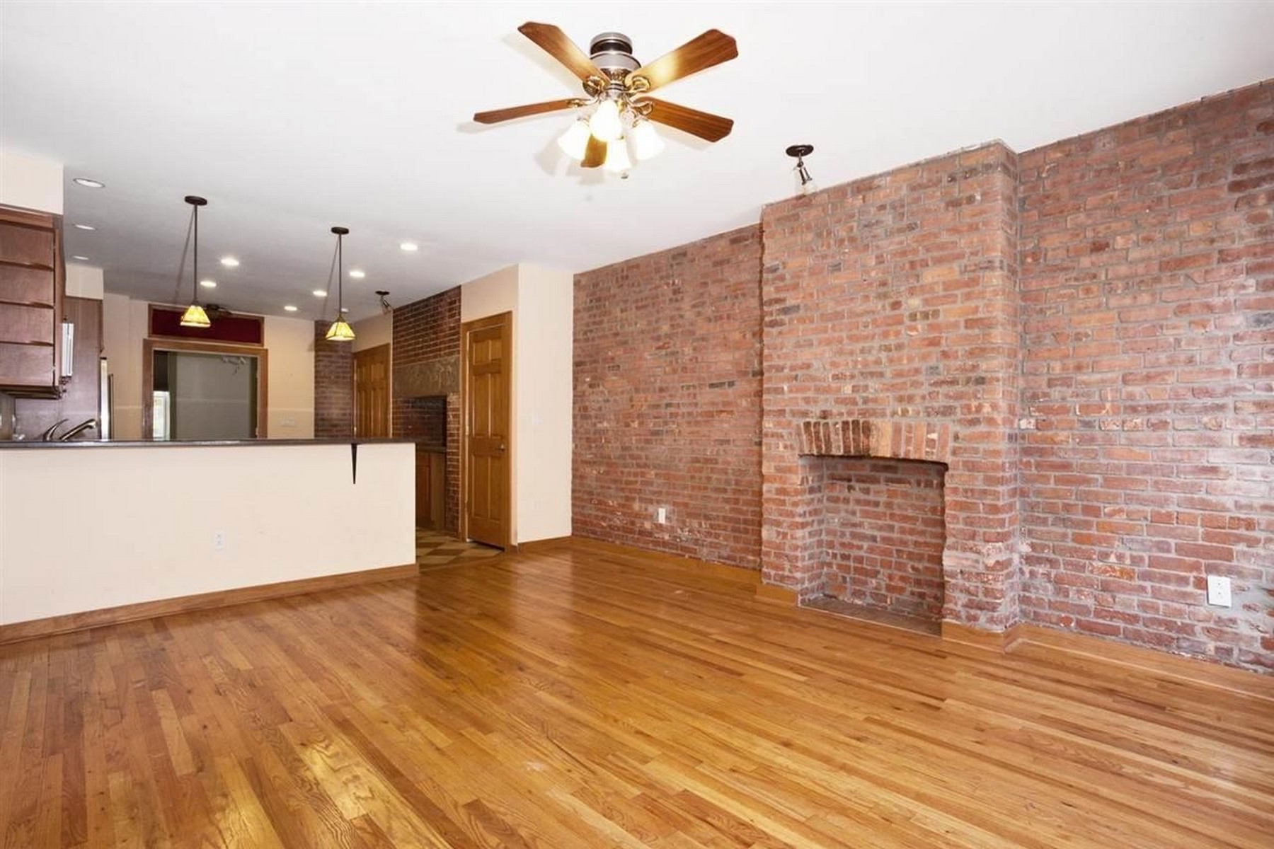 202 Warren St Unit# 1