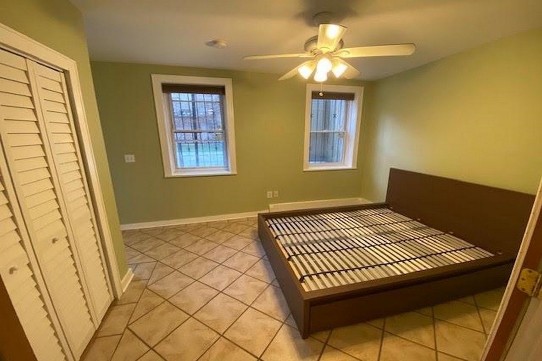 202 Warren St Unit# 1