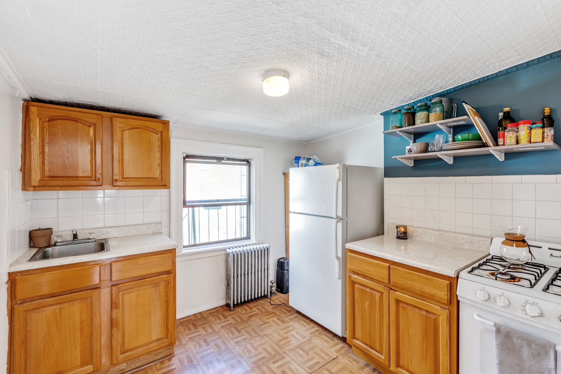519.5 Manila Ave Unit# 2