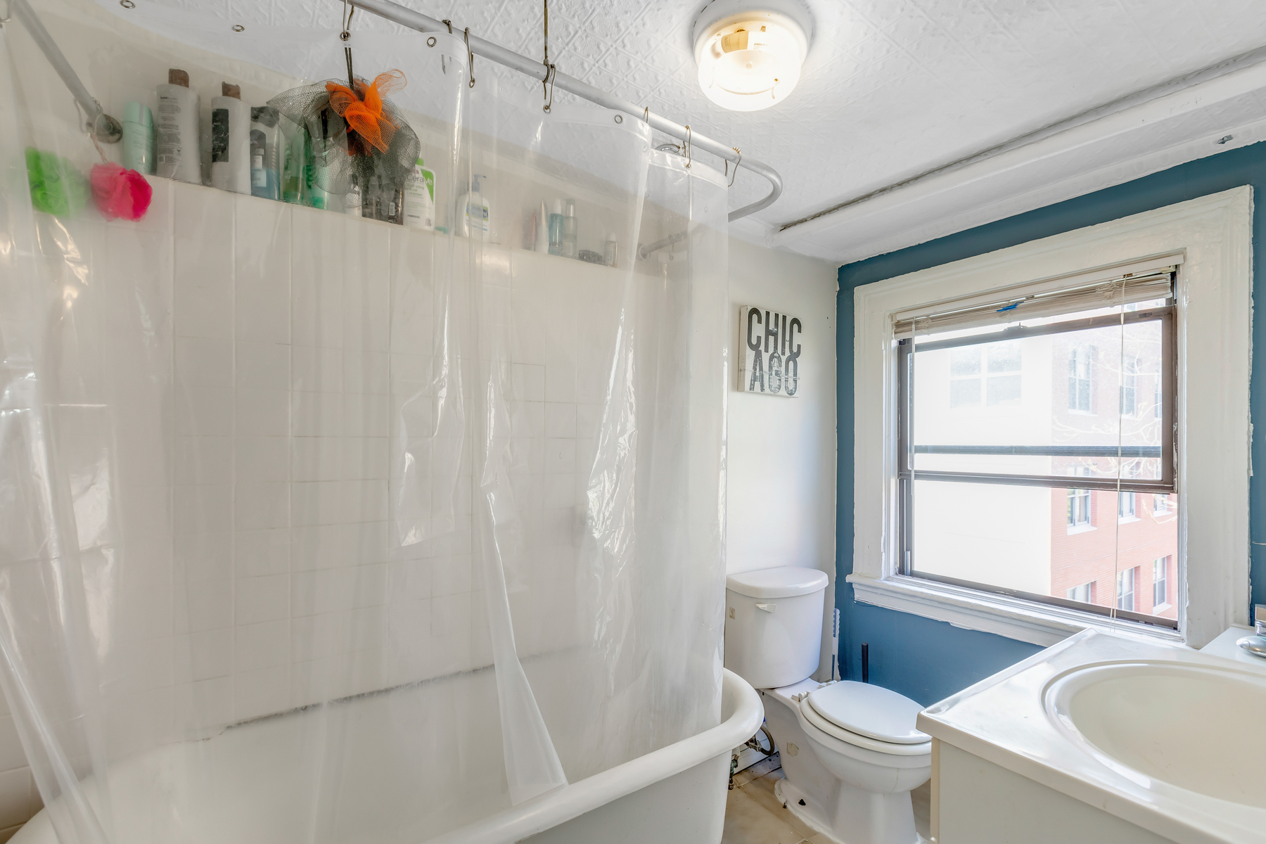 519.5 Manila Ave Unit# 2