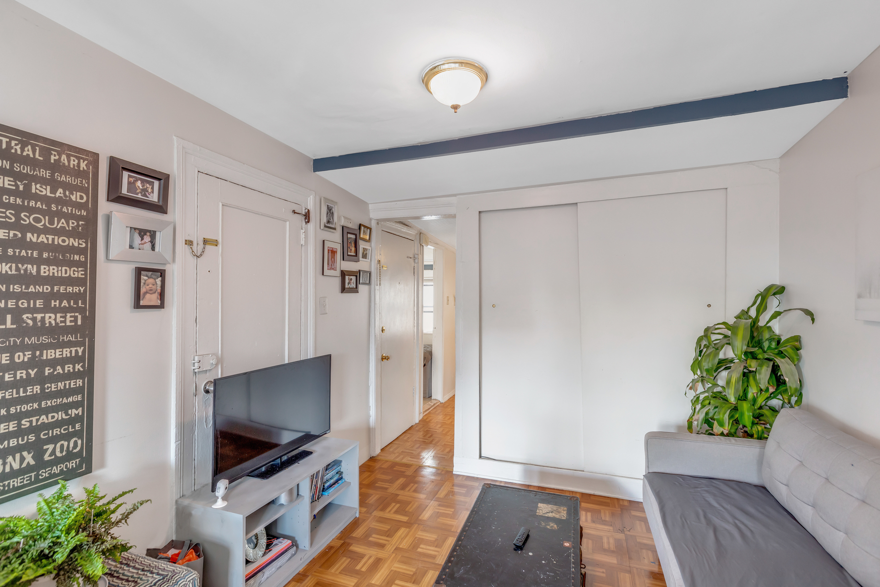 519.5 Manila Ave Unit# 2