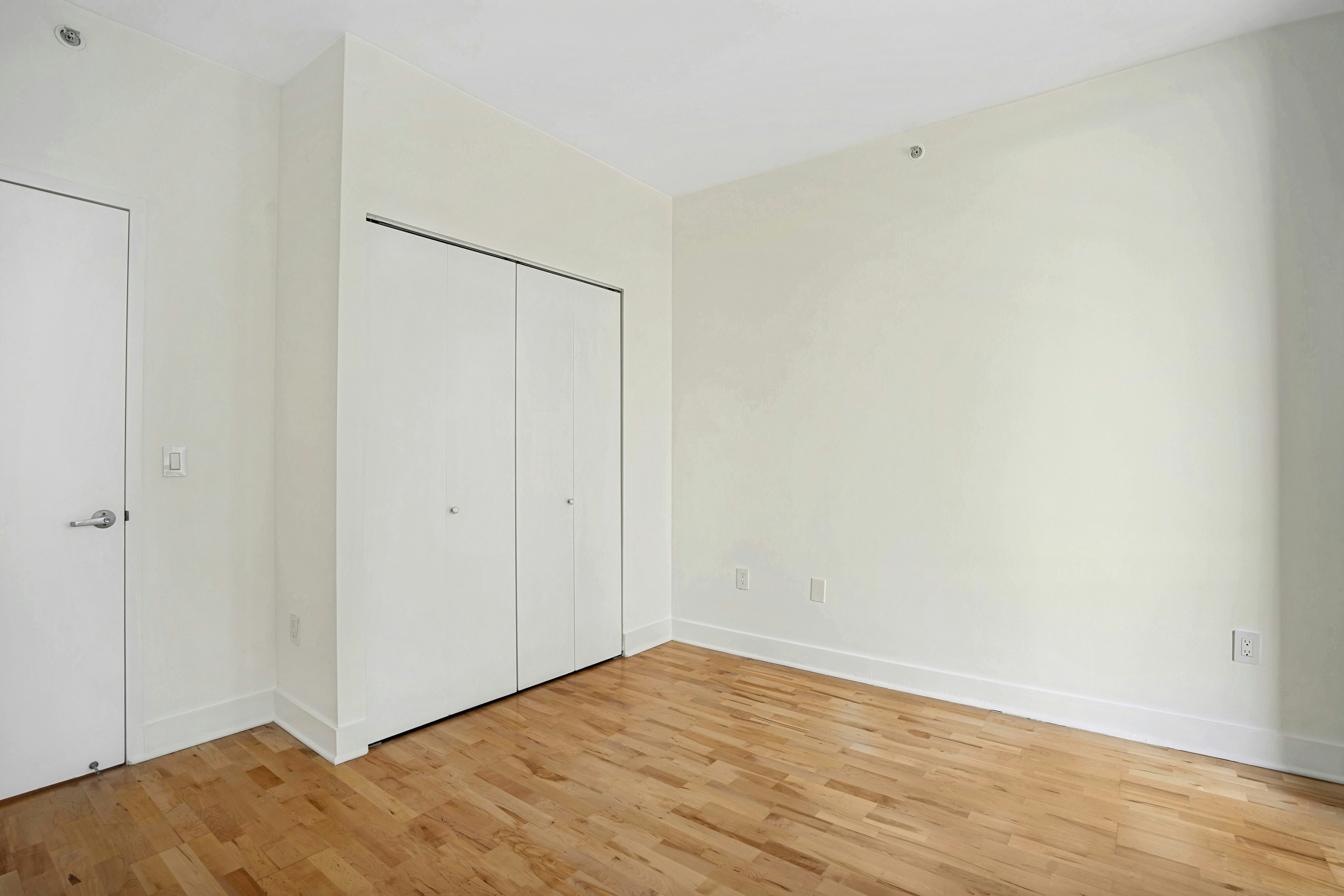 389 Washington Street Unit 33E