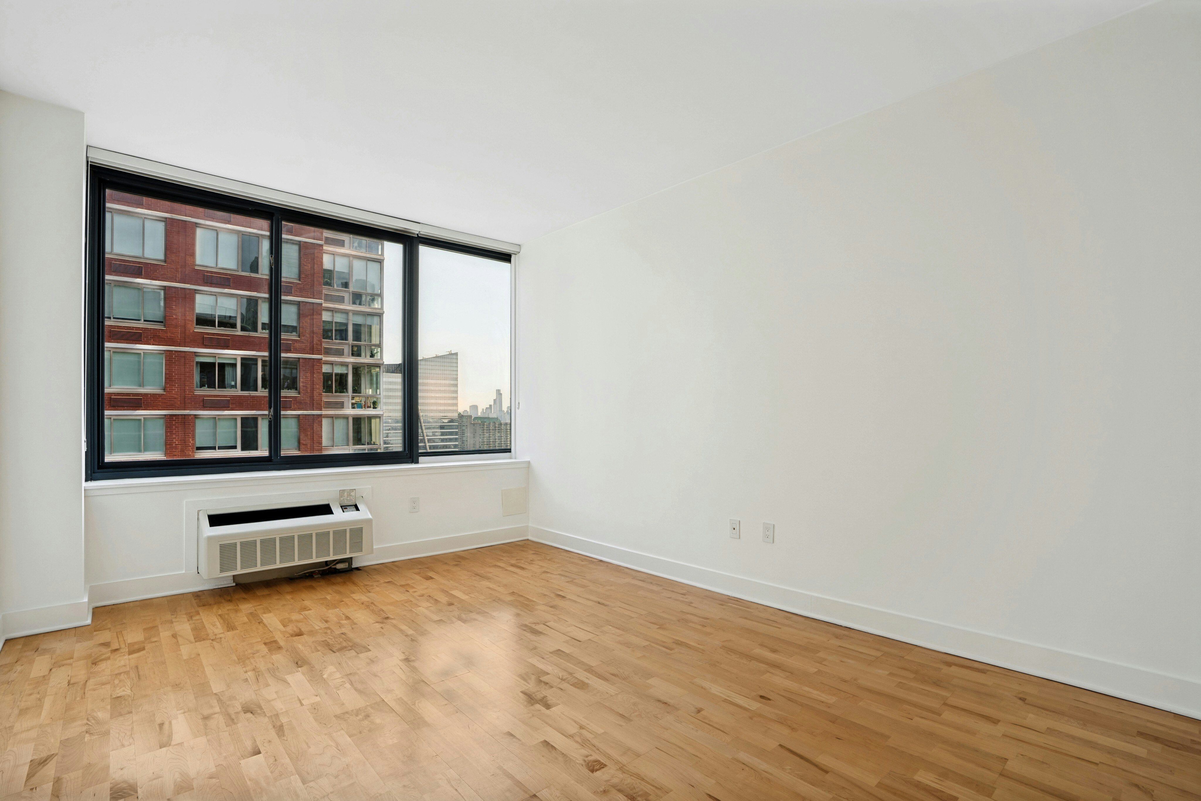 389 Washington Street Unit 33E