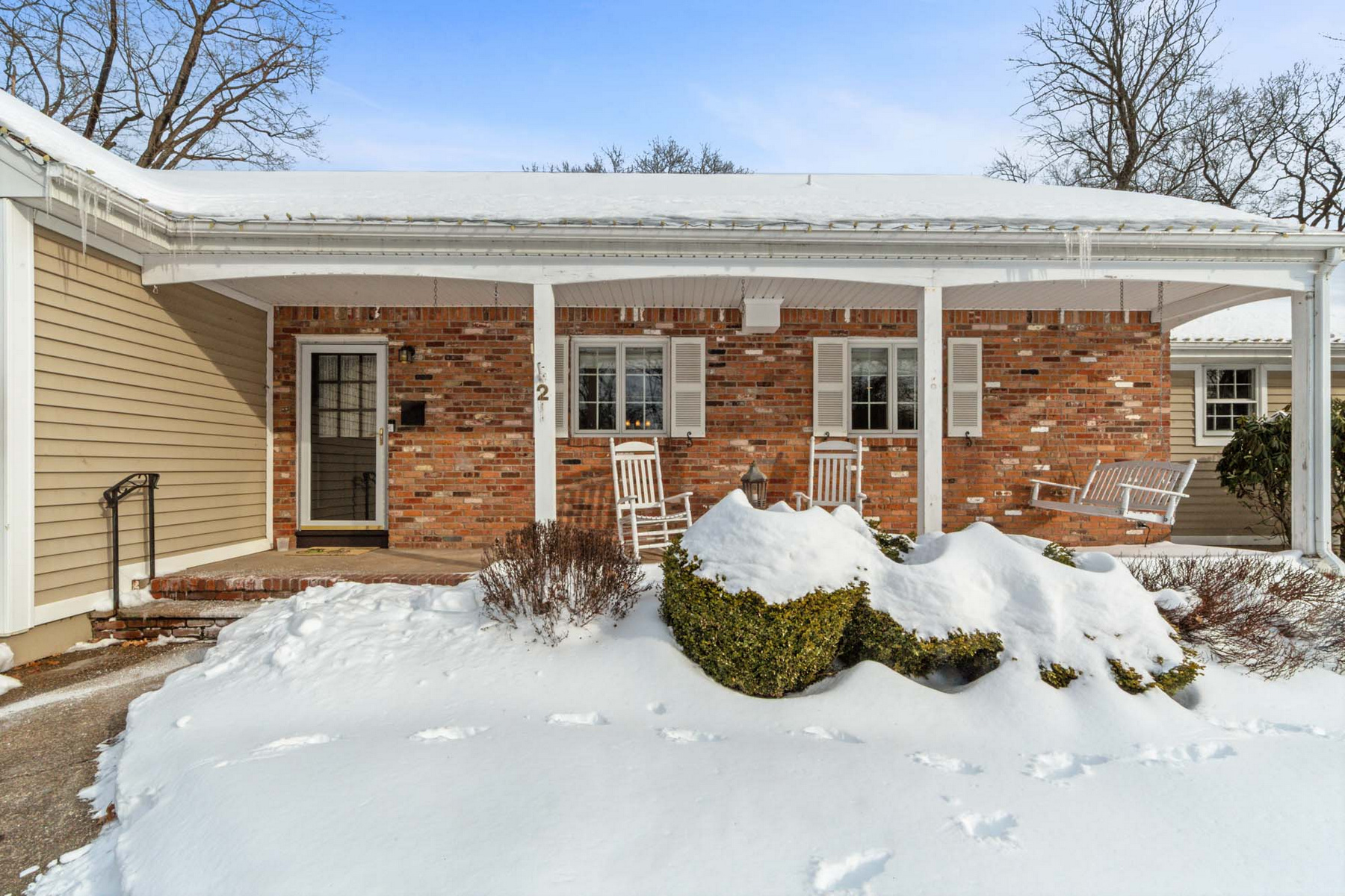 2 Overbrook Place