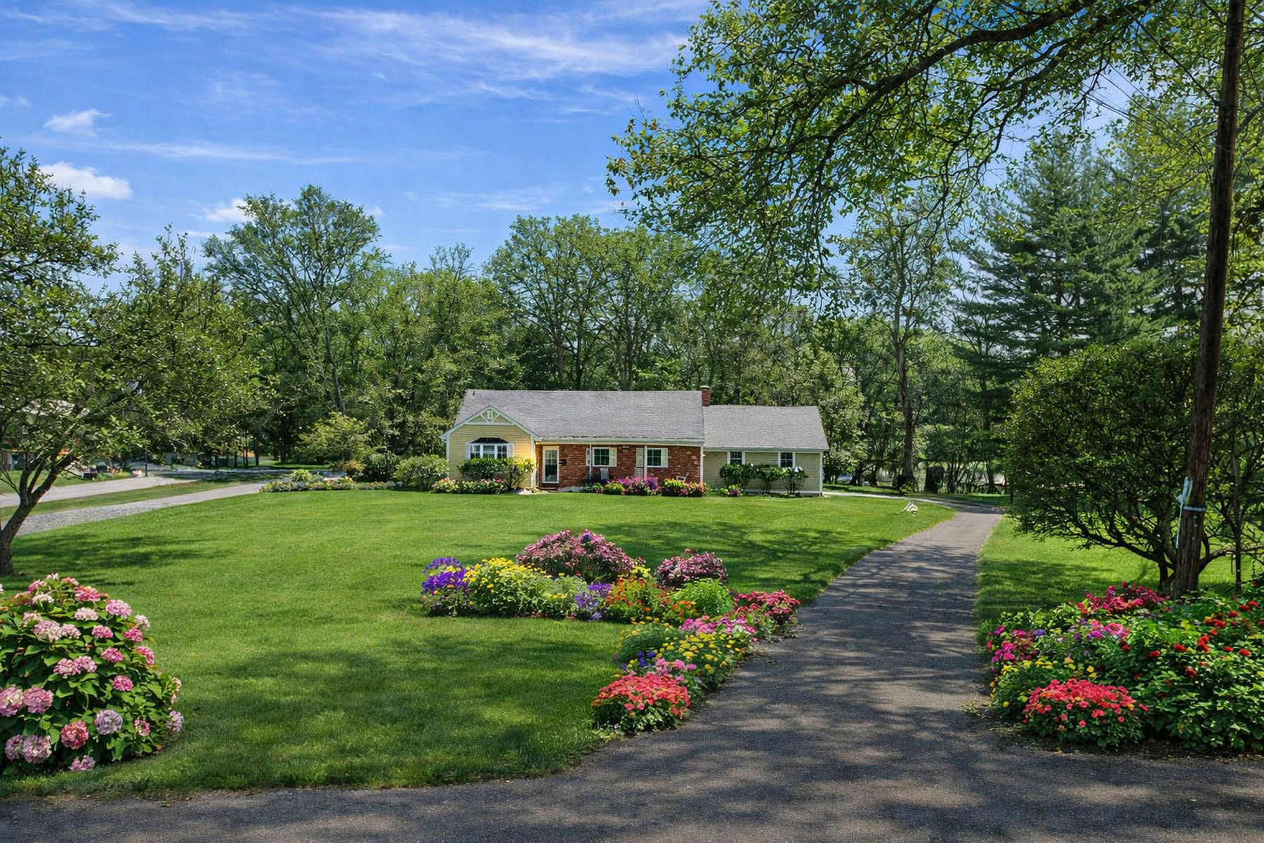 2 Overbrook Place