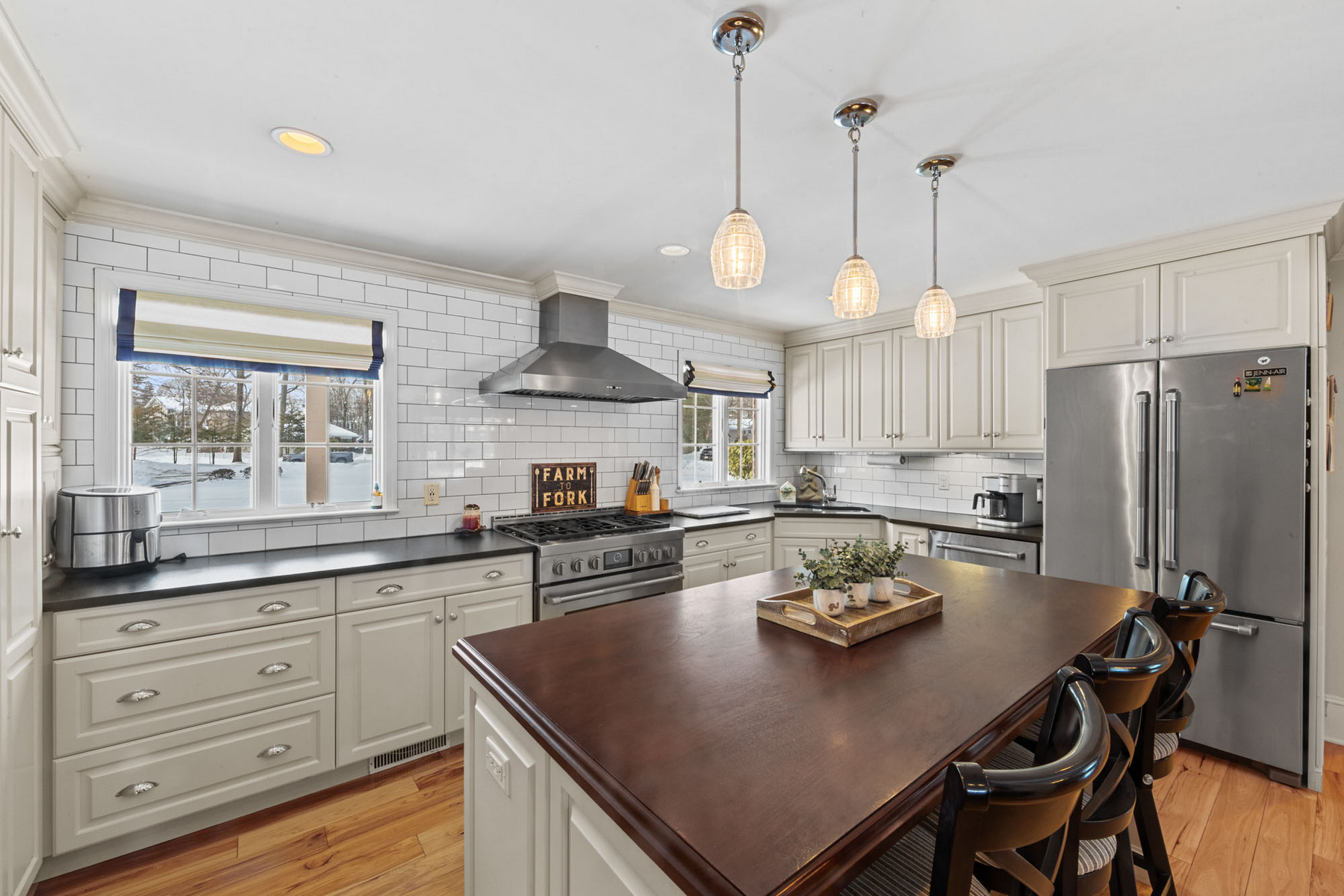 2 Overbrook Place