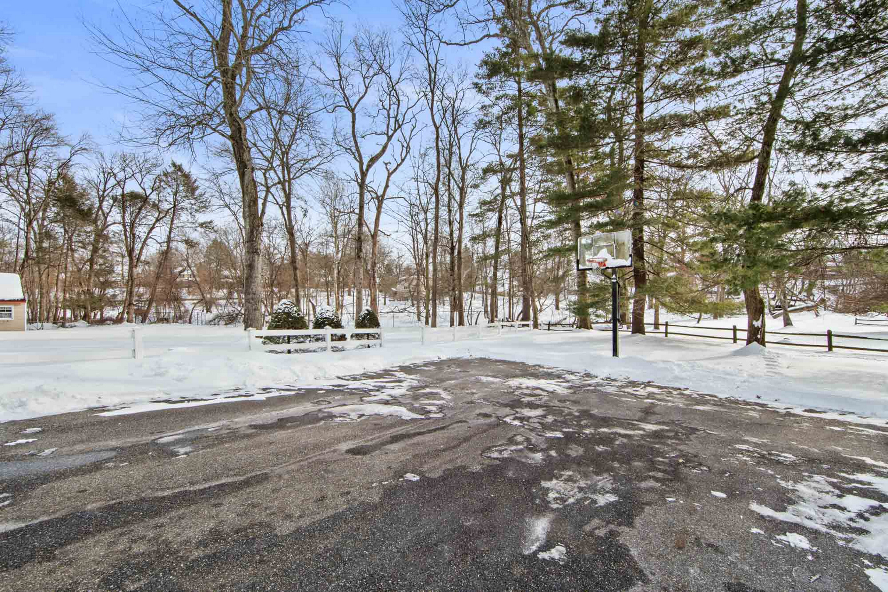 2 Overbrook Place