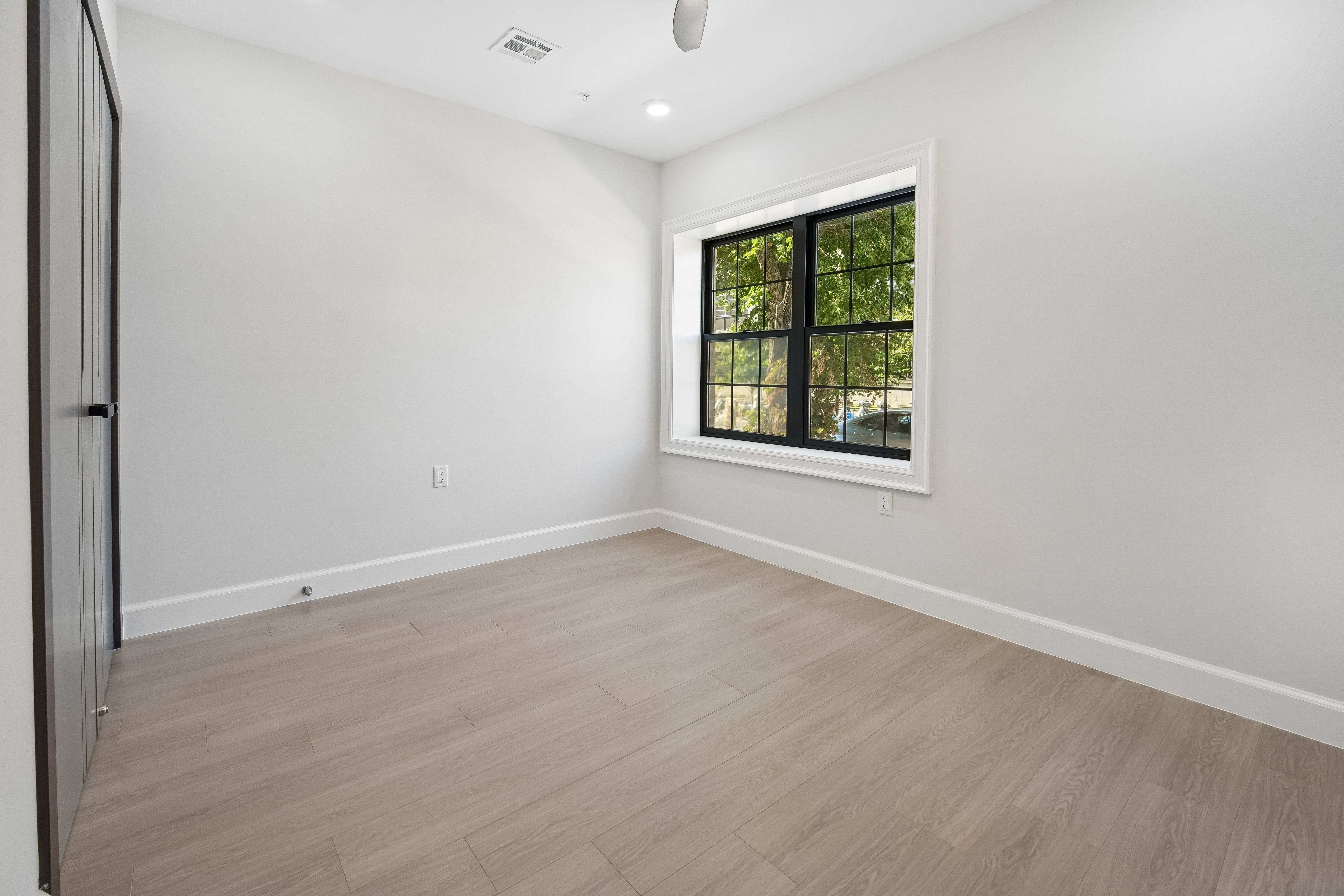 158 Oakland Avenue 1A