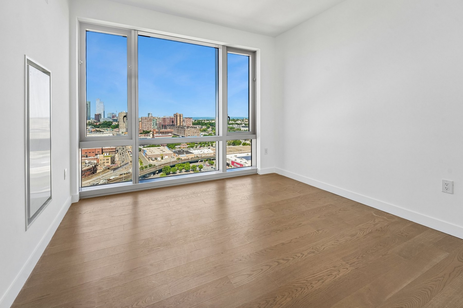 75 Park Lane South Unit# 2107