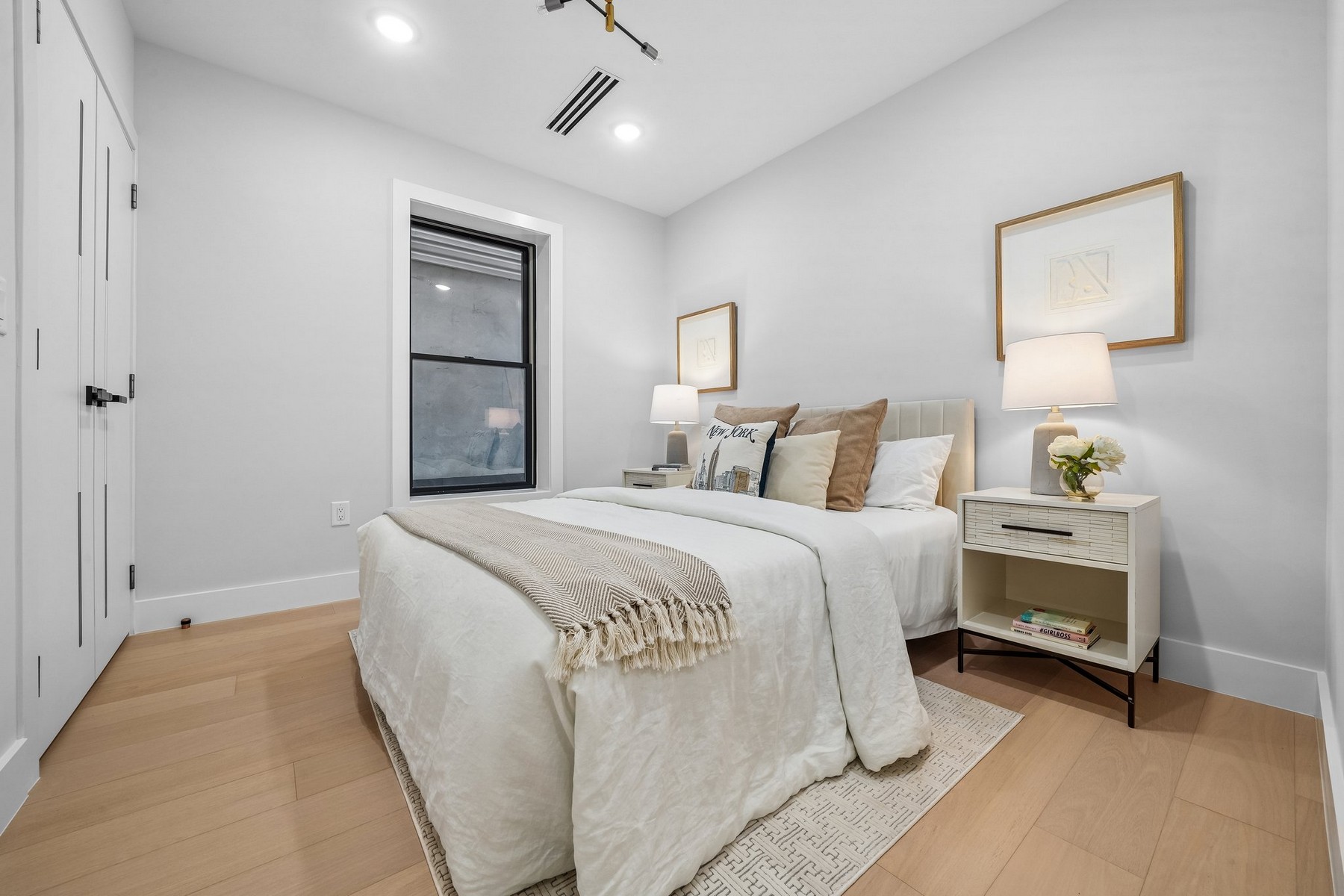 33 Bleecker St Unit# 1