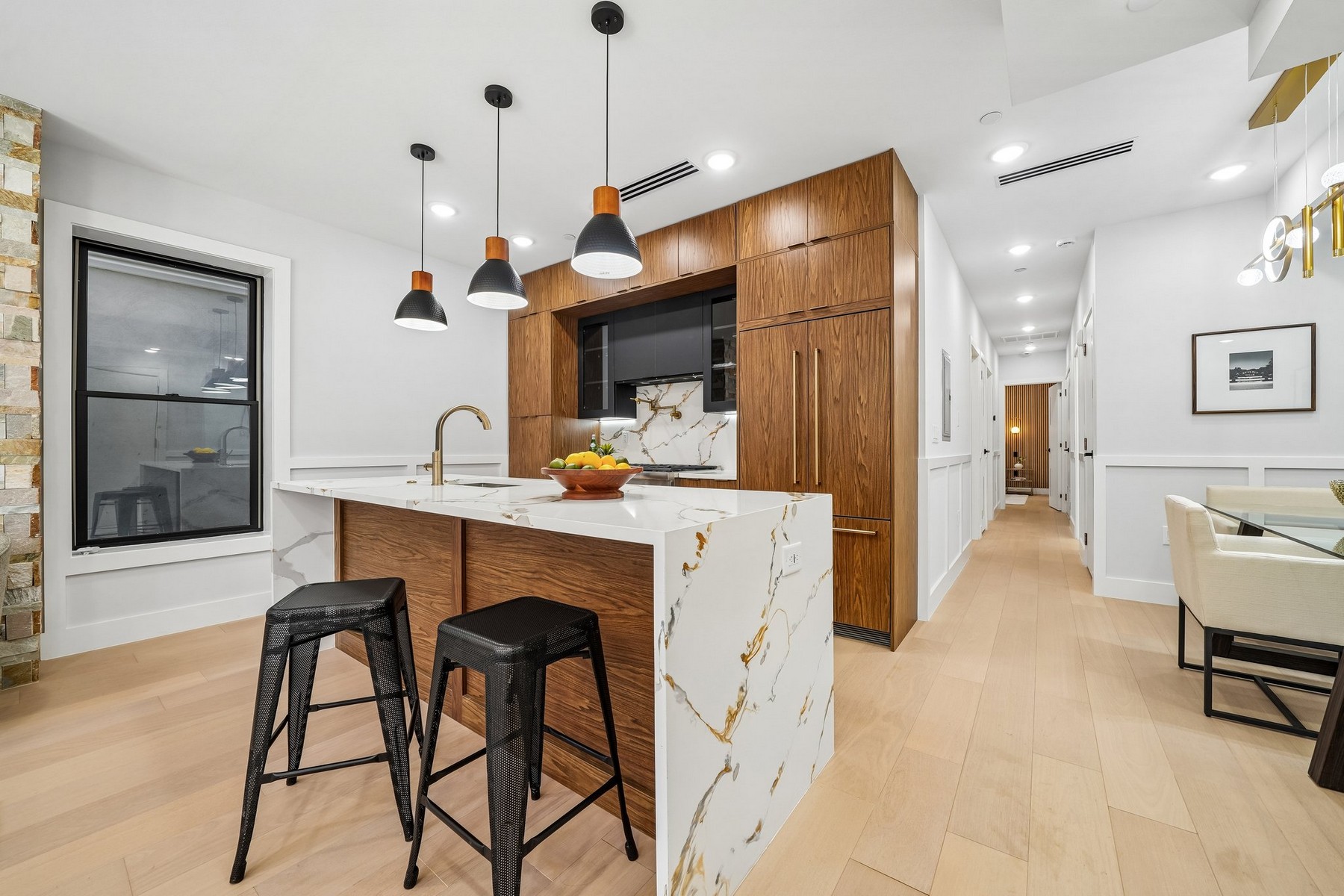 33 Bleecker St Unit# 1