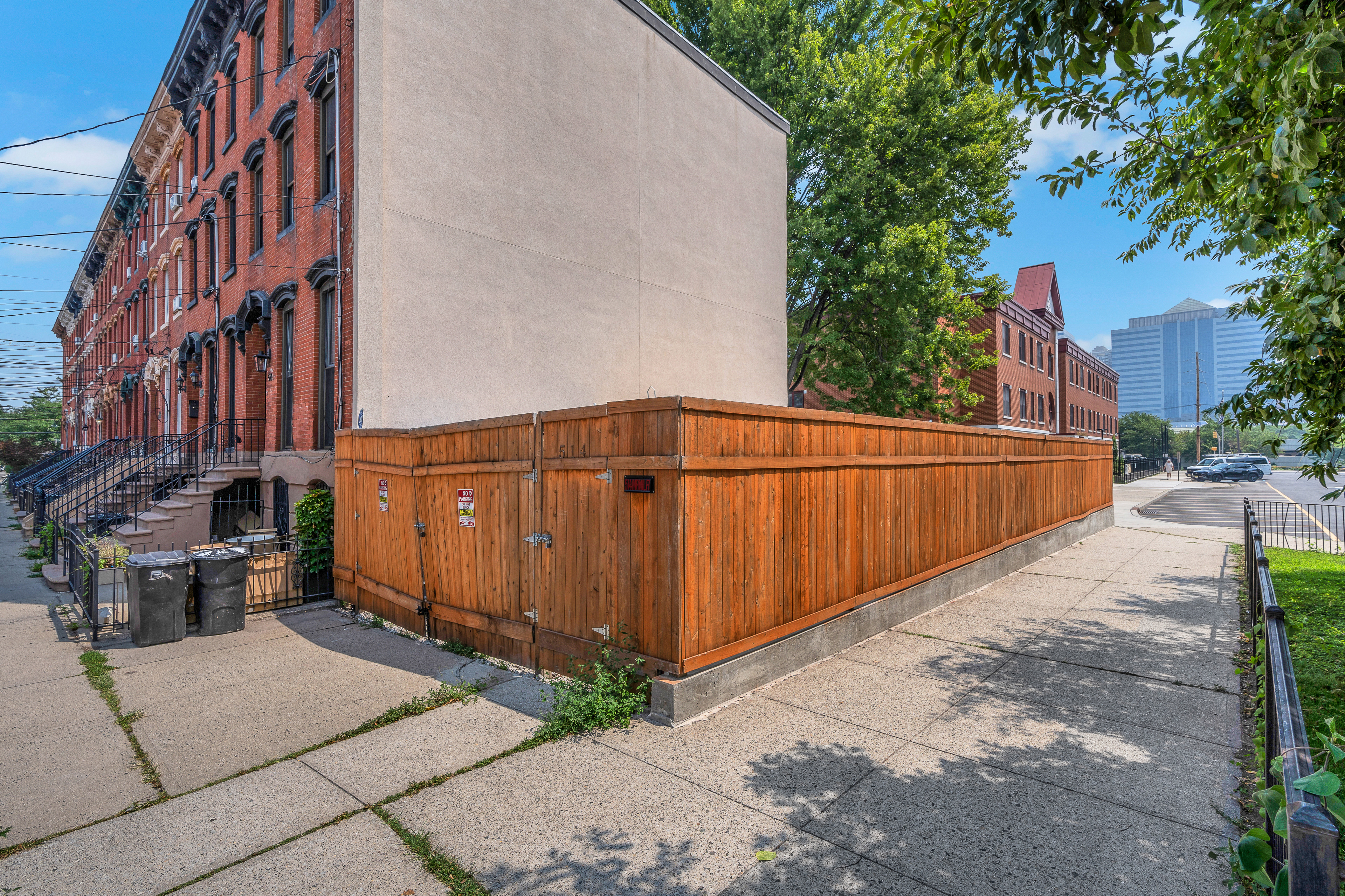 514 Manila Ave 