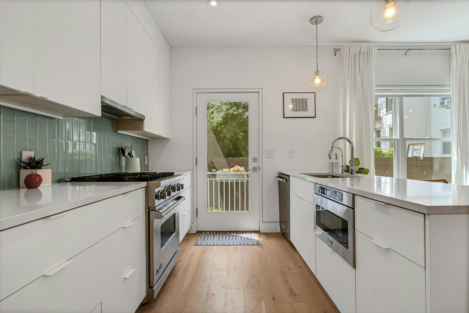 415 Monmouth St Unit# 1