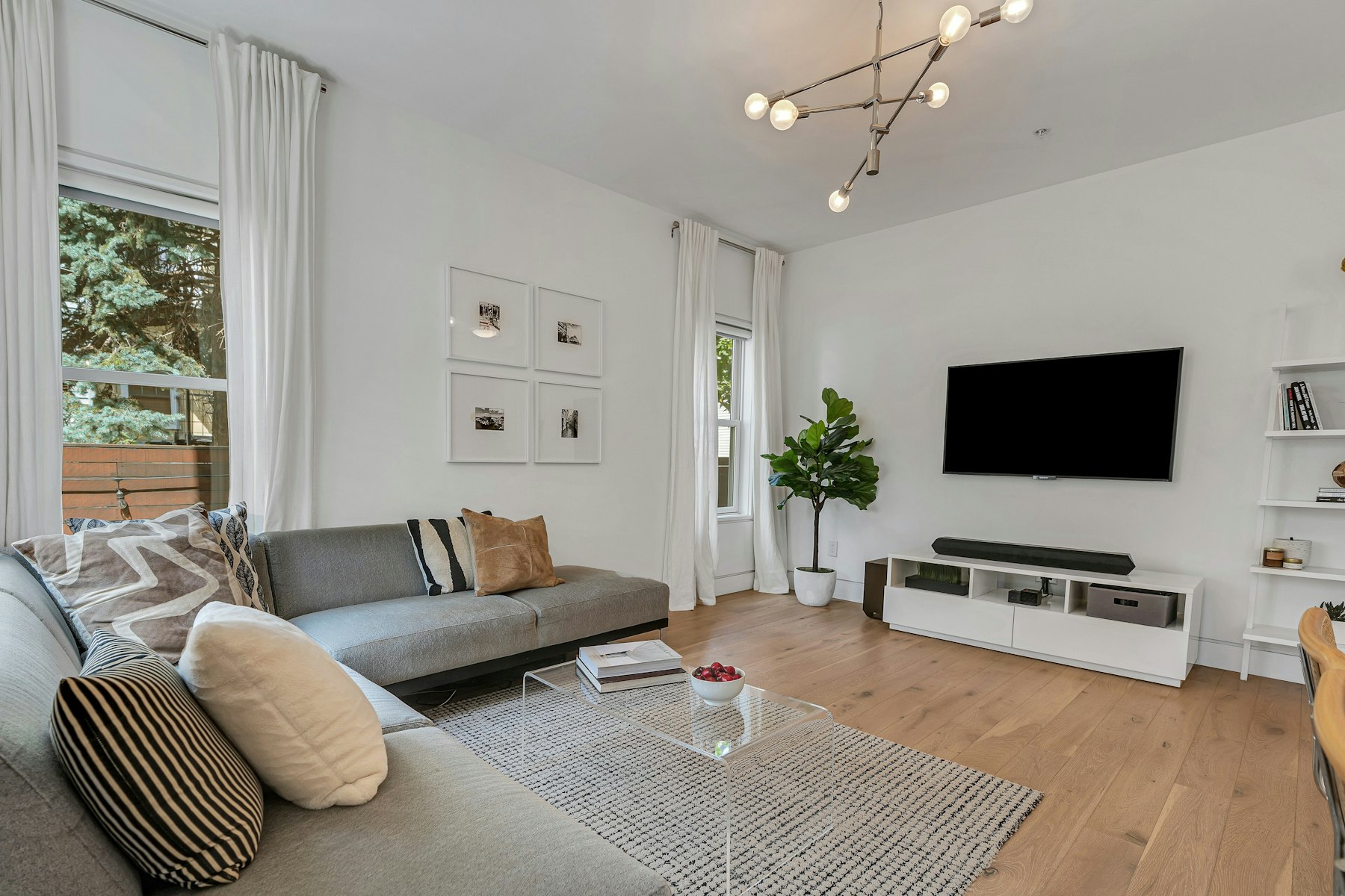 415 Monmouth St Unit# 1
