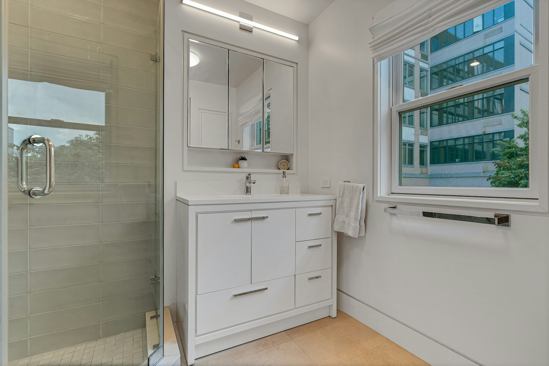 415 Monmouth St Unit# 1