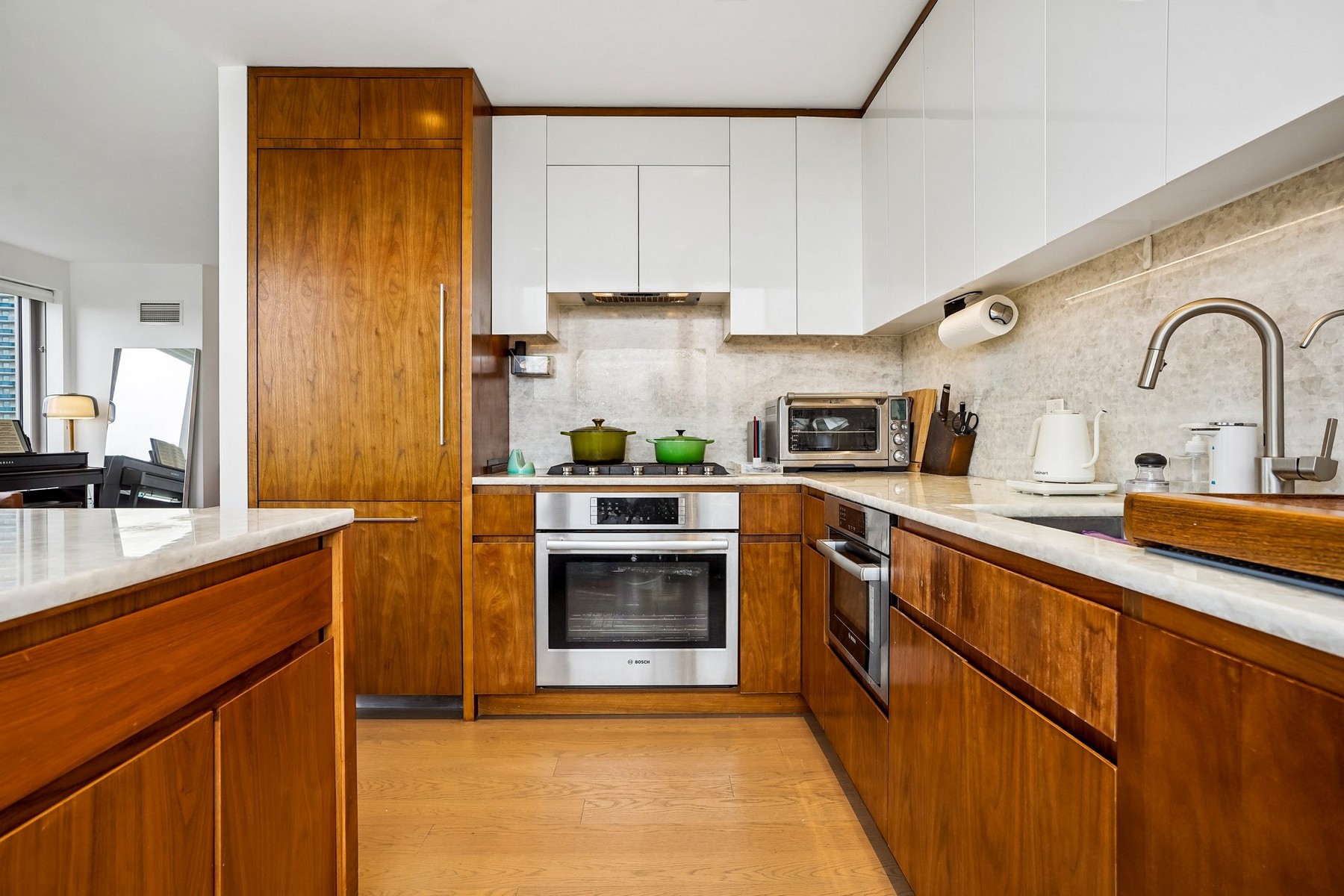 75 Park Lane South 801