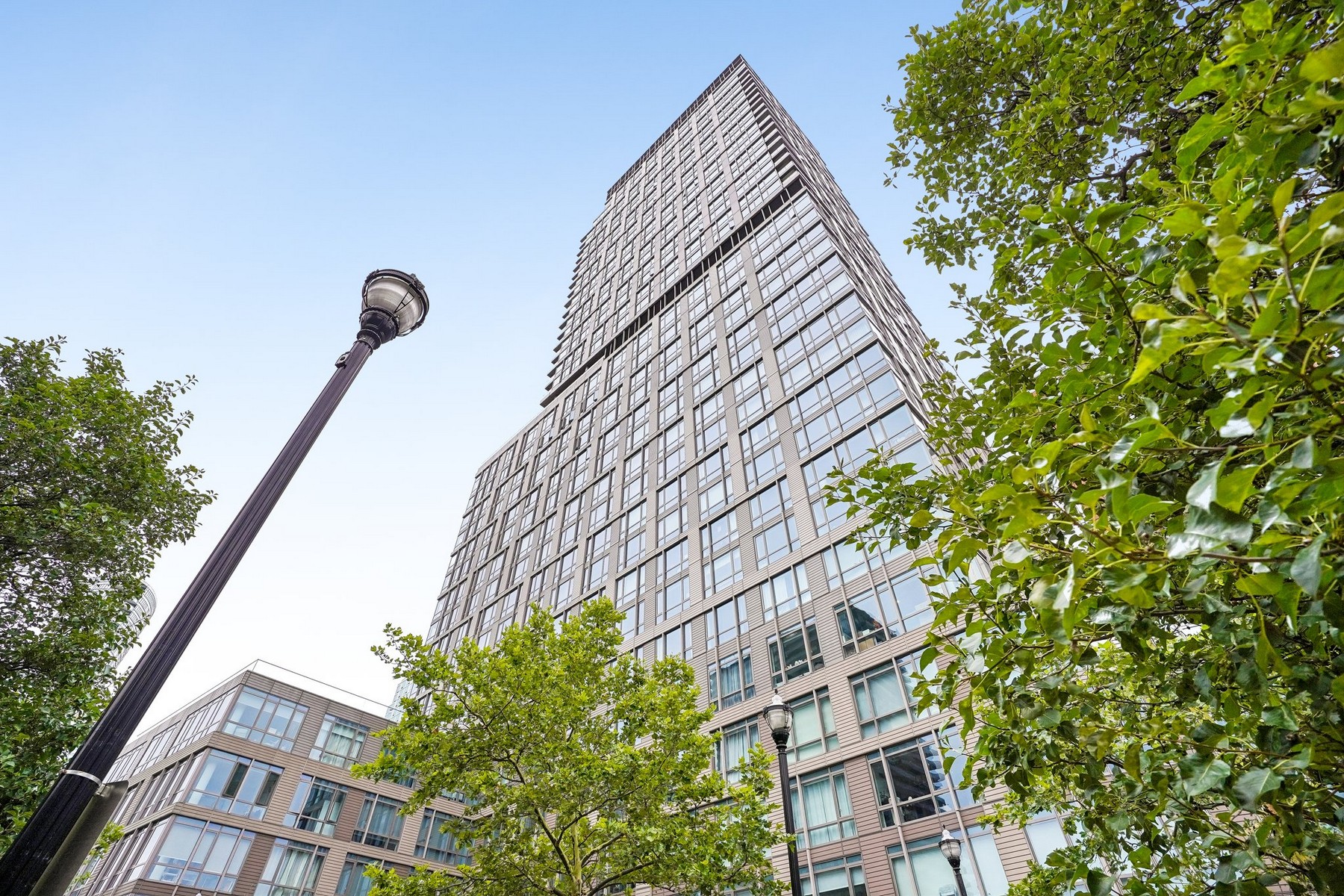 75 Park Lane South 801