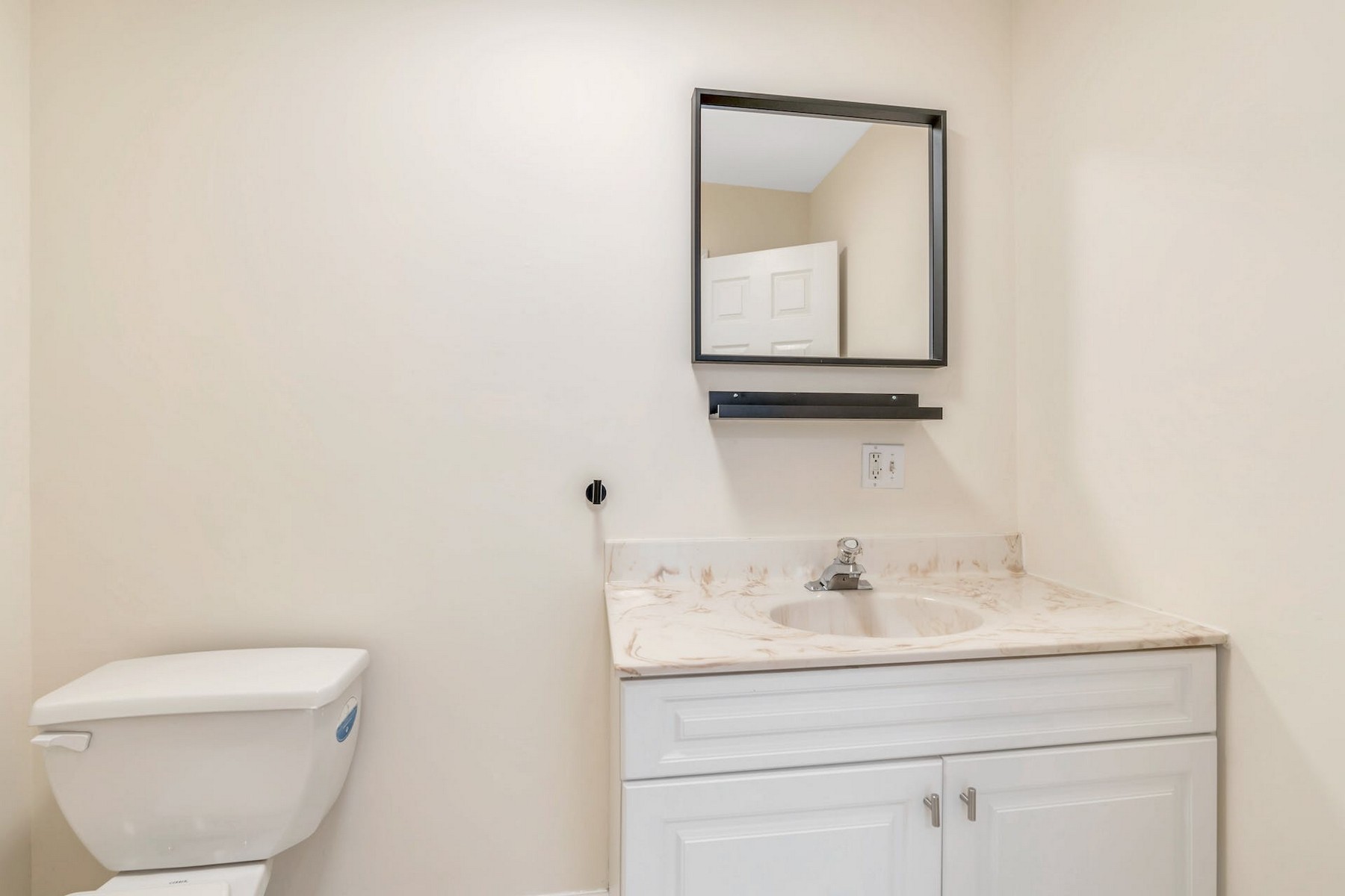 531B Martin Luther King Jr Dr Unit# B
