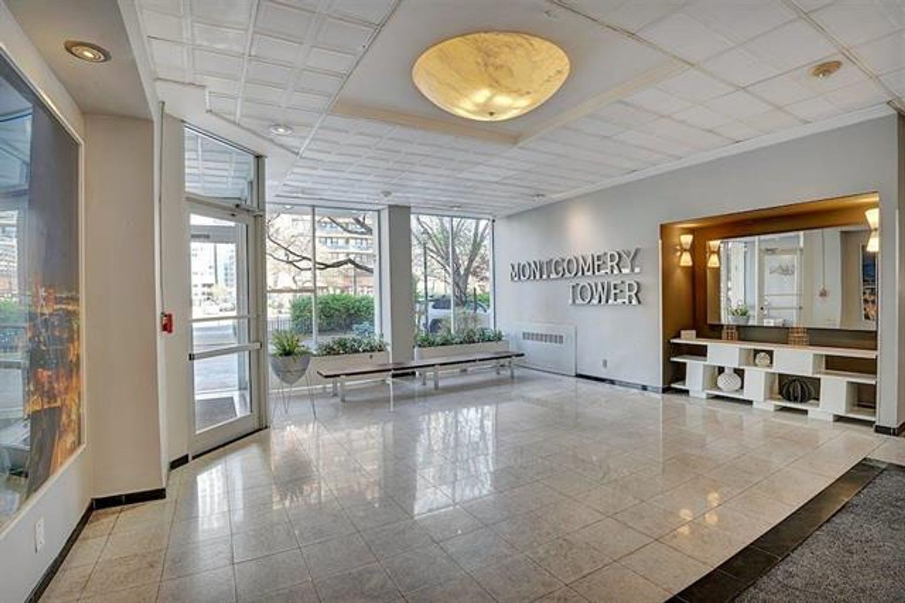 135 Montgomery Street Unit 8-E