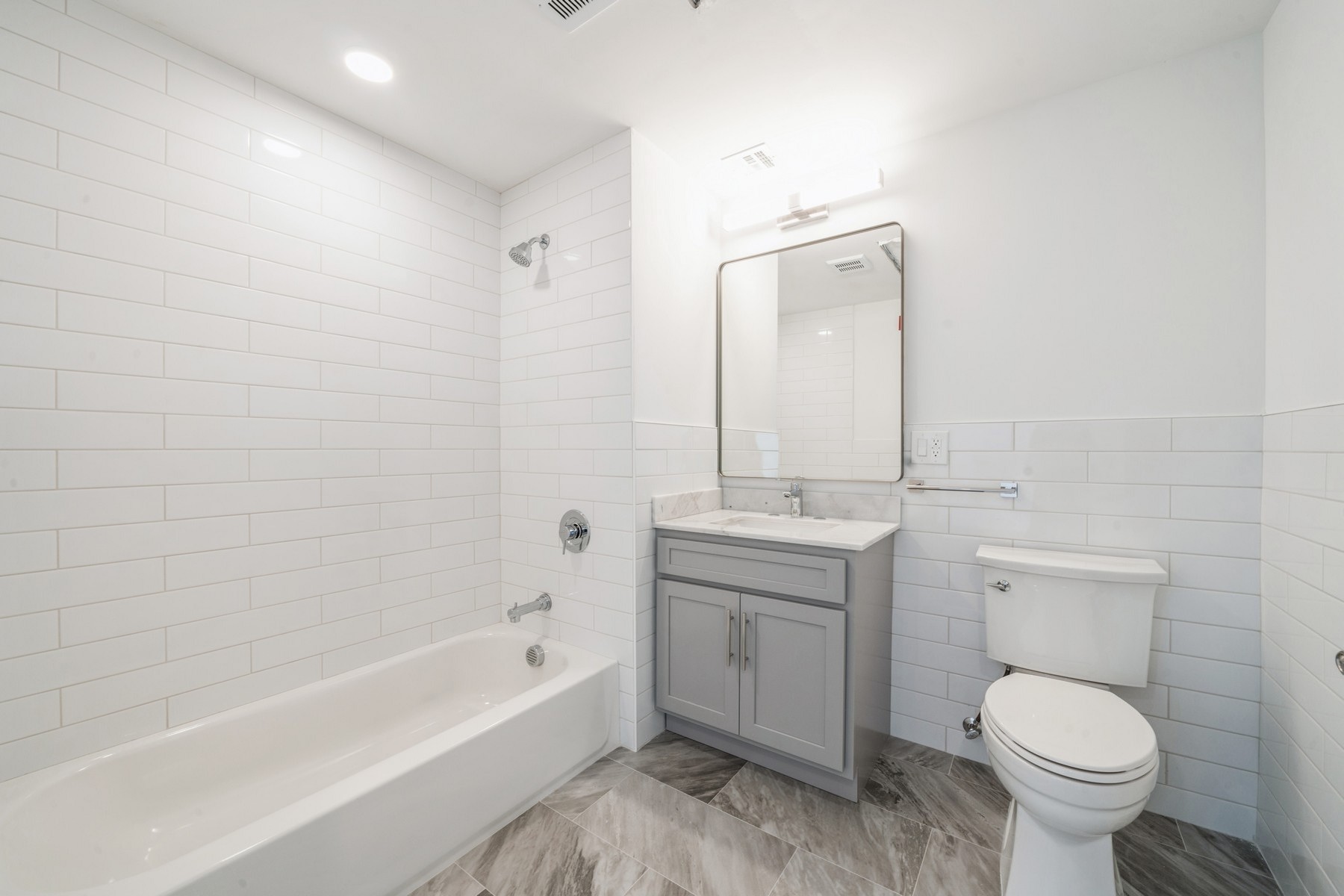 32 Jones St Unit# 302