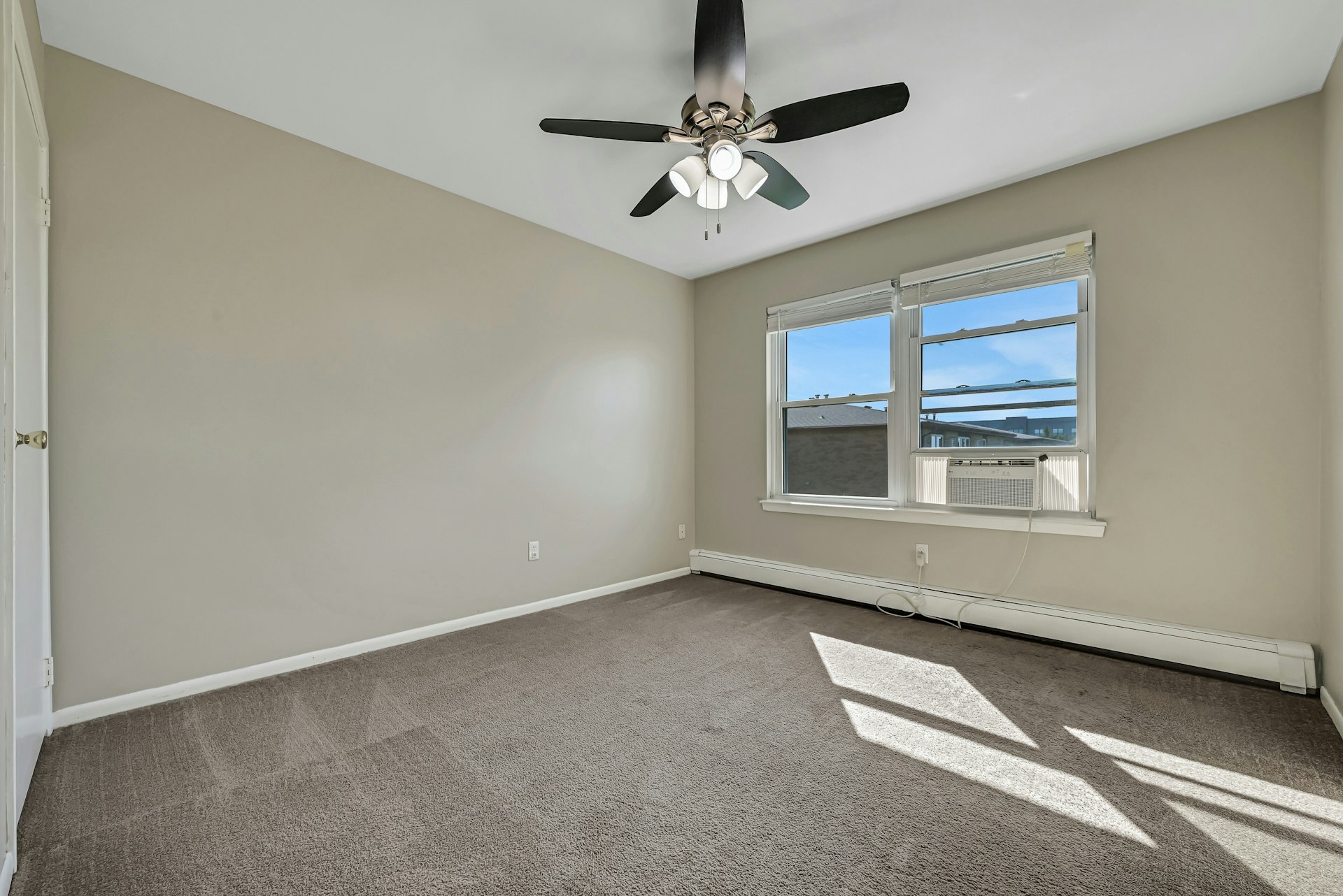 114 Riverview Court Unit #114 