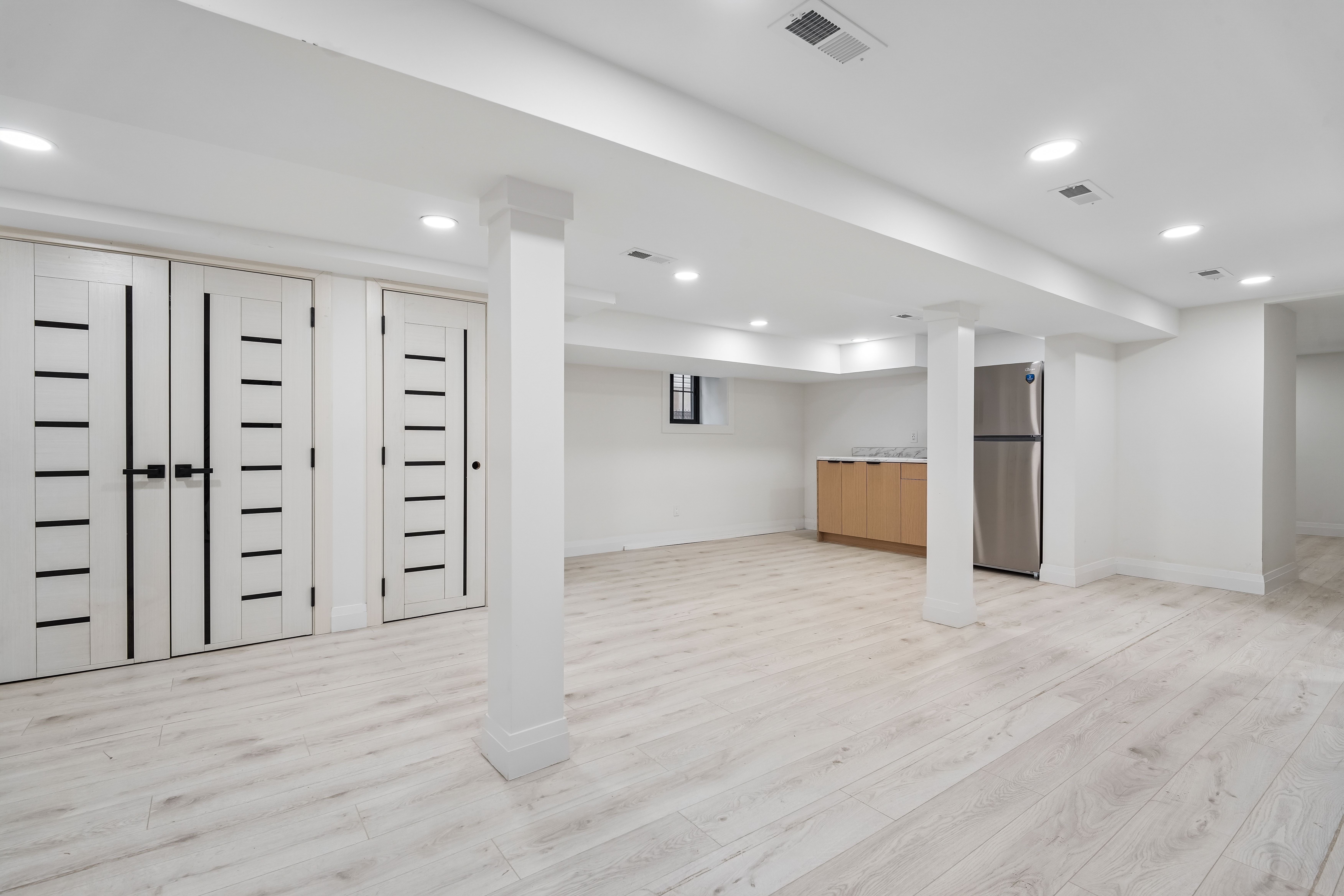 423 Aurora Ave 