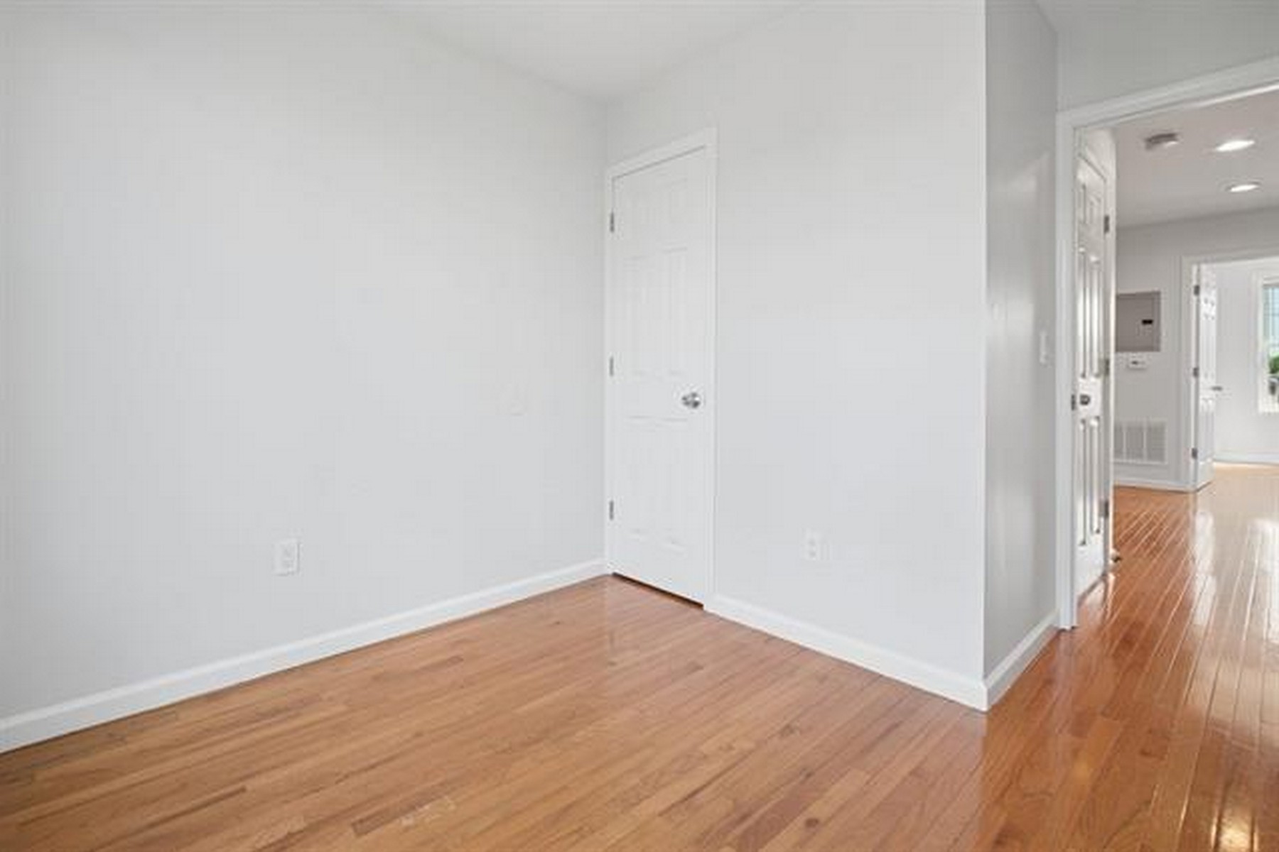 240.5 South St Unit# 4