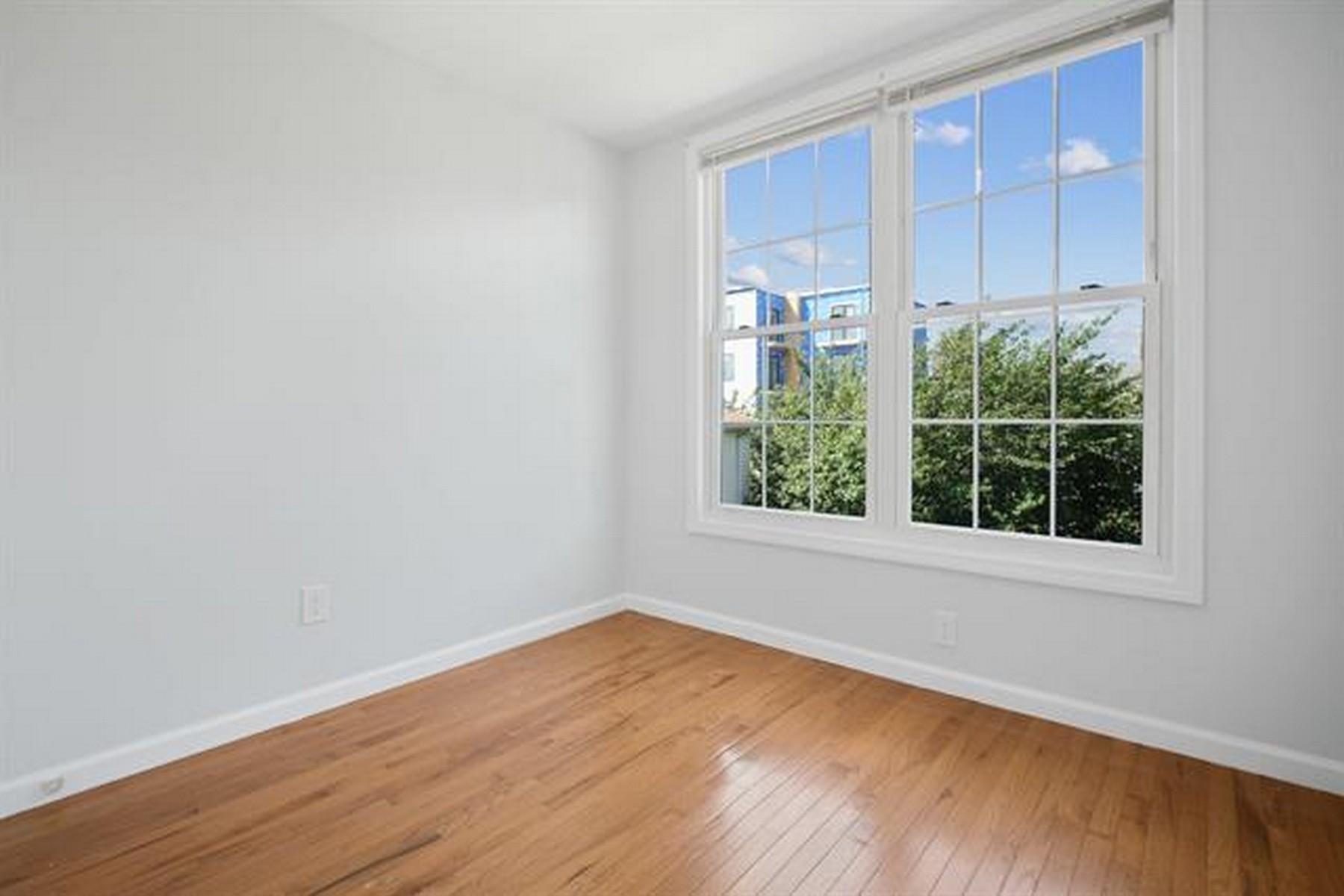 240.5 South St Unit# 4