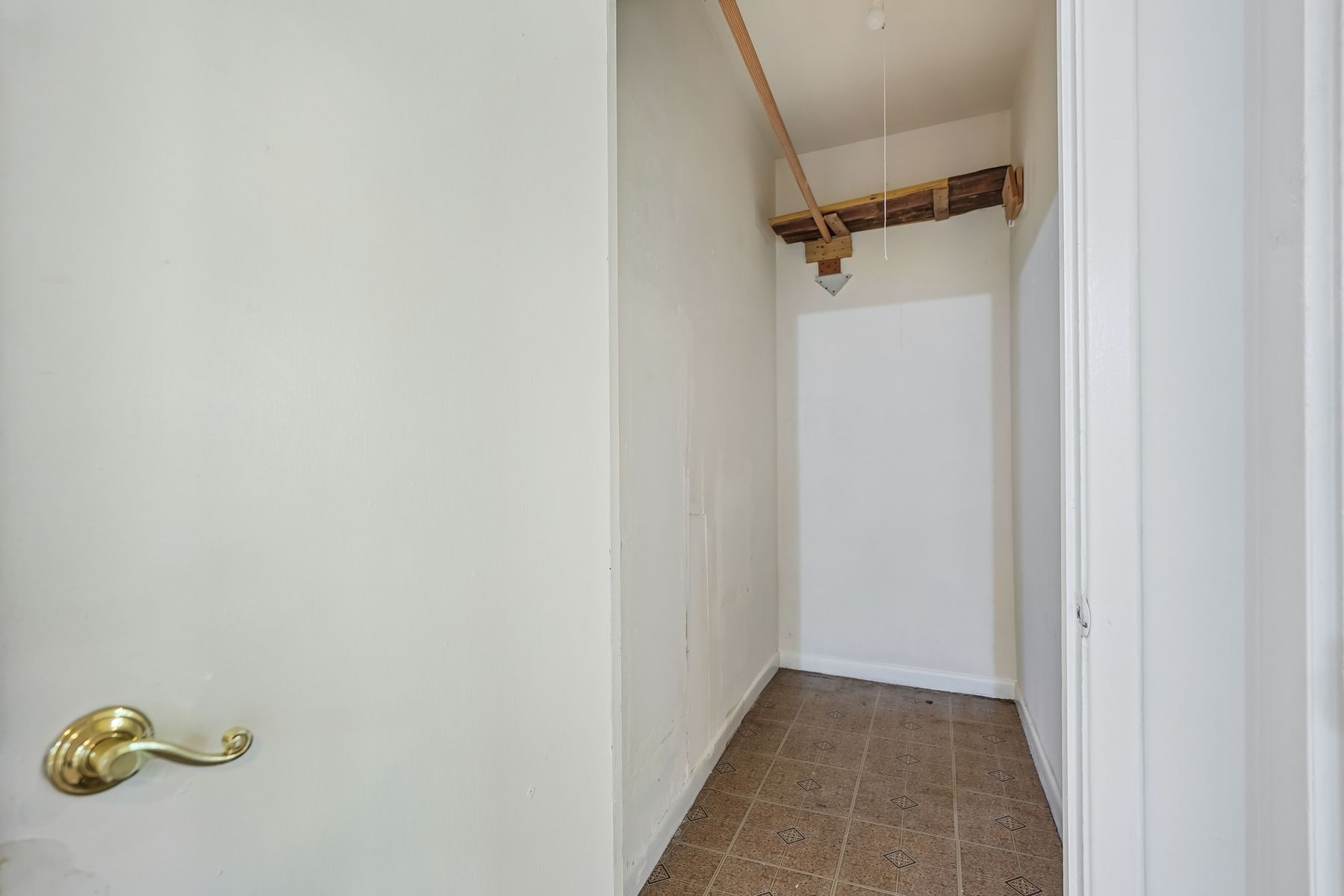 414 Monastery PL Rear (R) 
