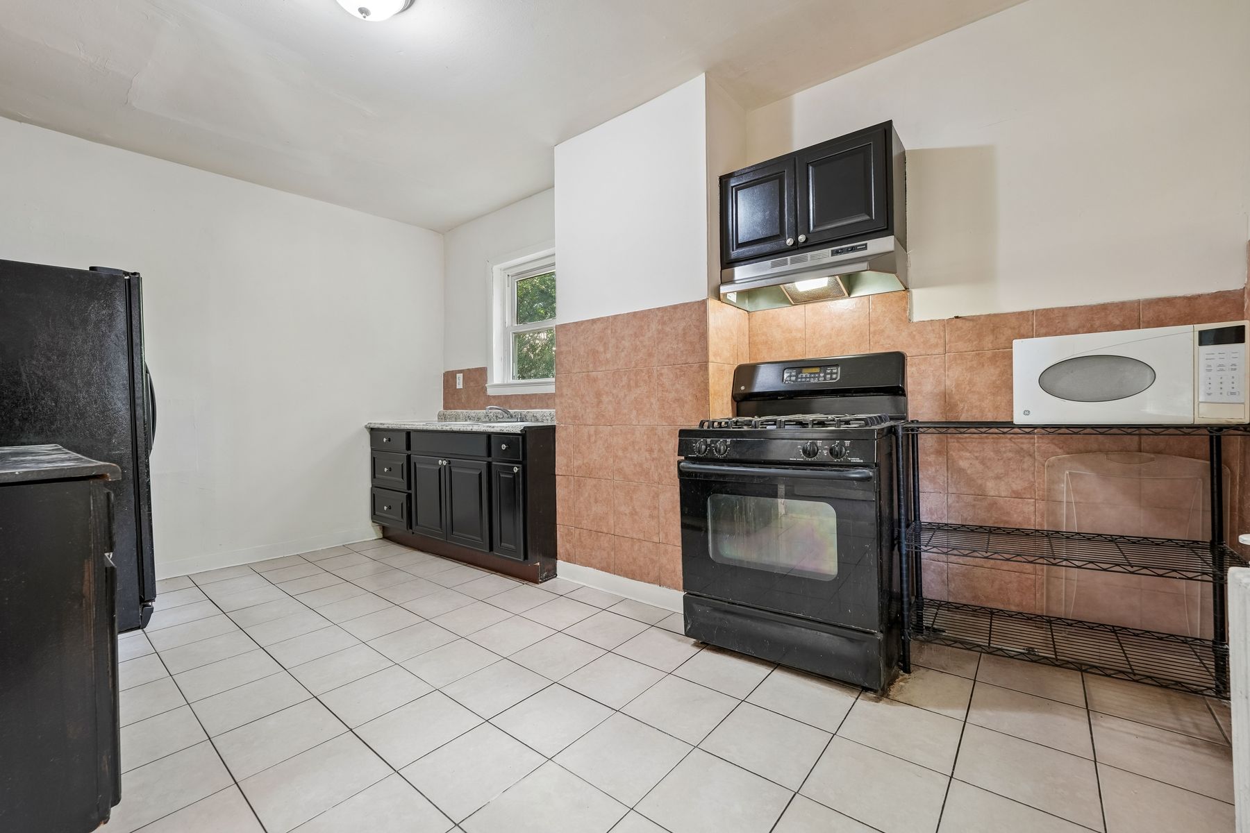 414 Monastery PL Rear (R) 