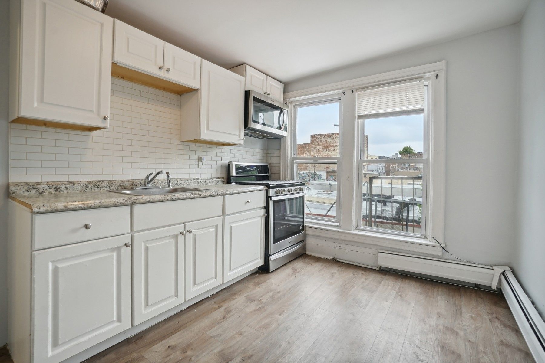 99 Monticello Ave Unit# 3
