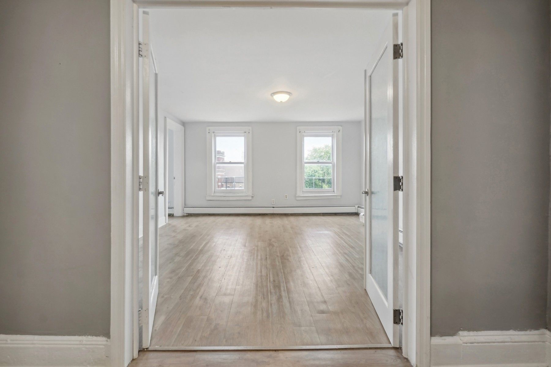 99 Monticello Ave Unit# 3
