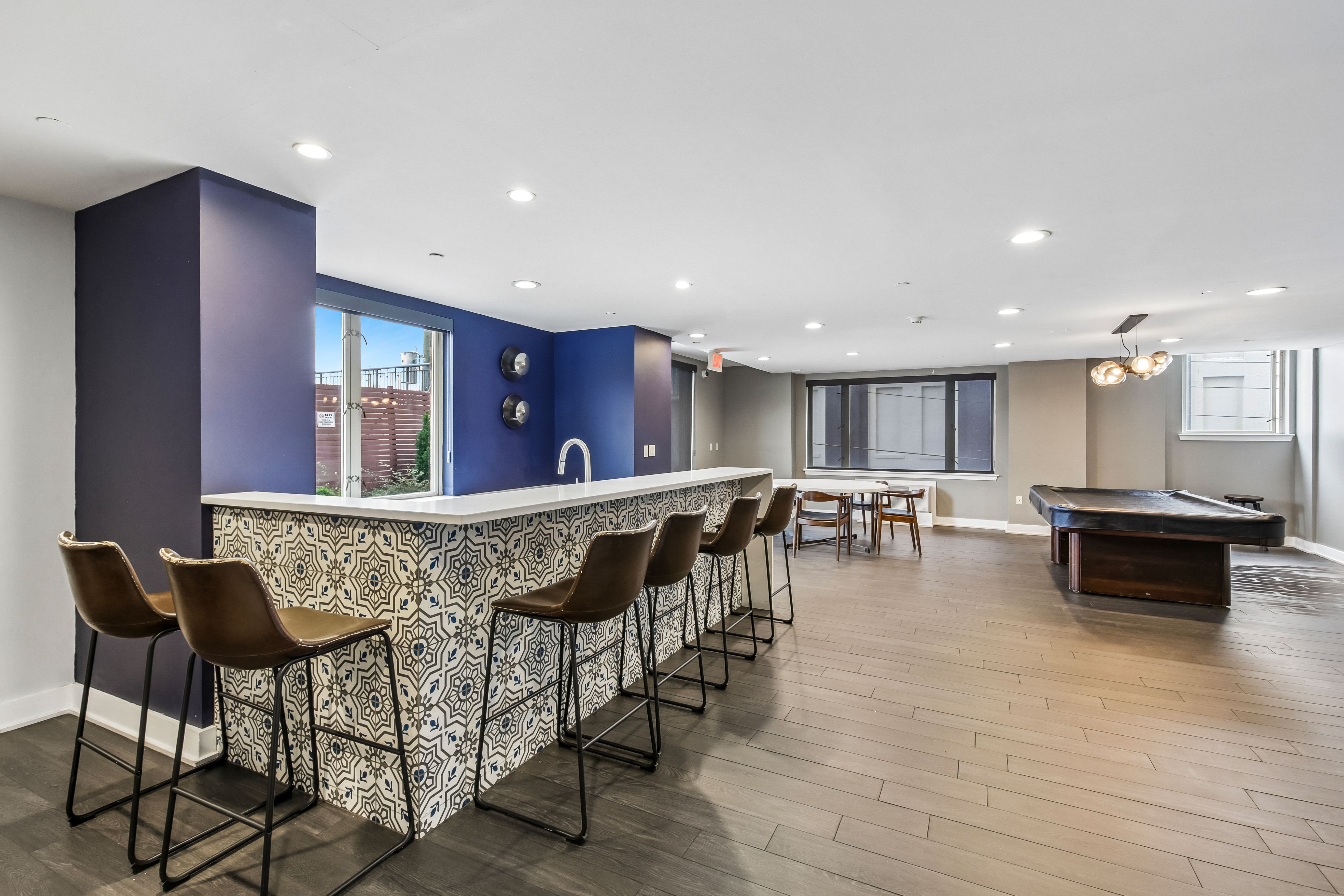 3312 Hudson Ave  #4F 