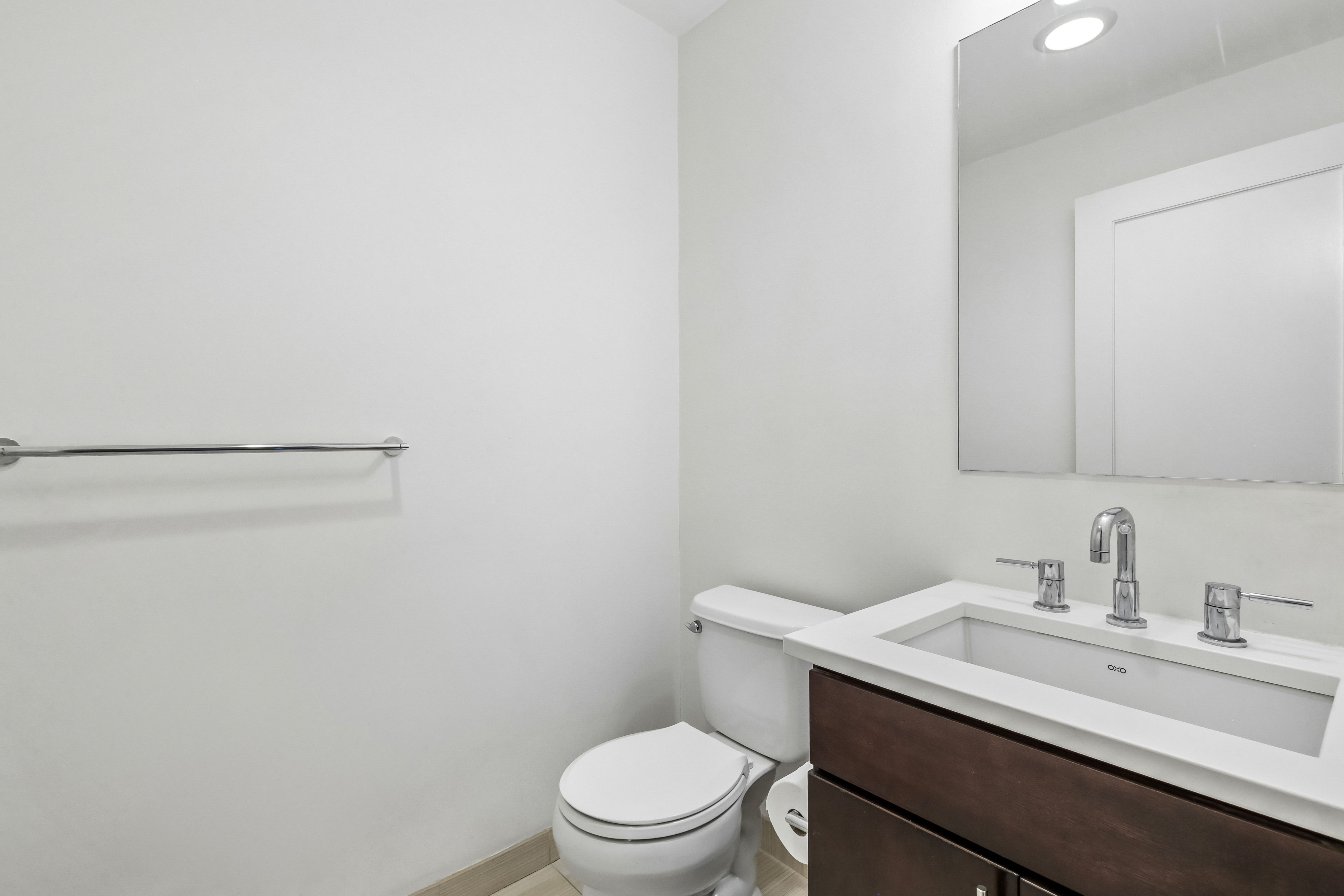 3312 Hudson Ave  #4F 