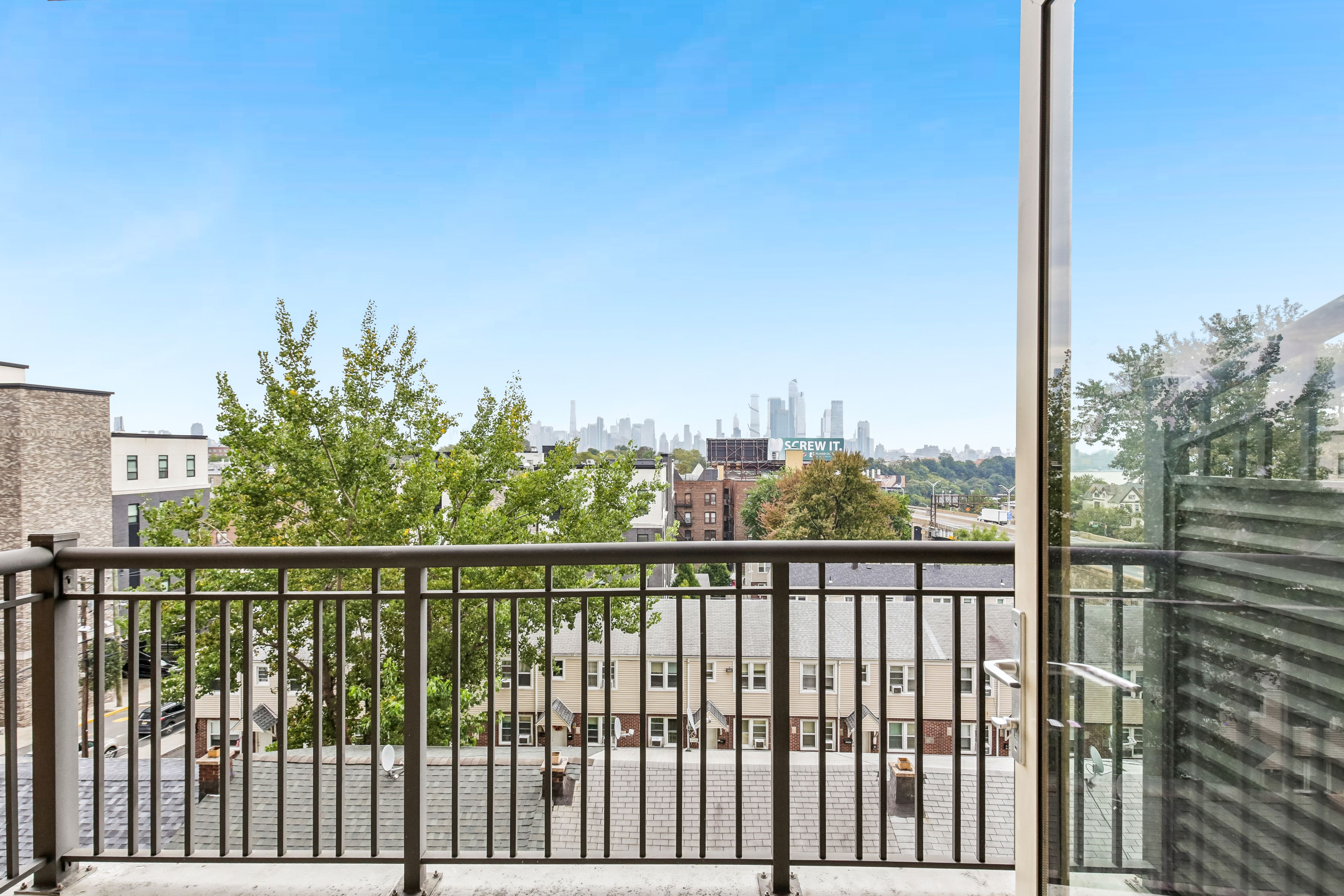 3312 Hudson Ave  #4F 
