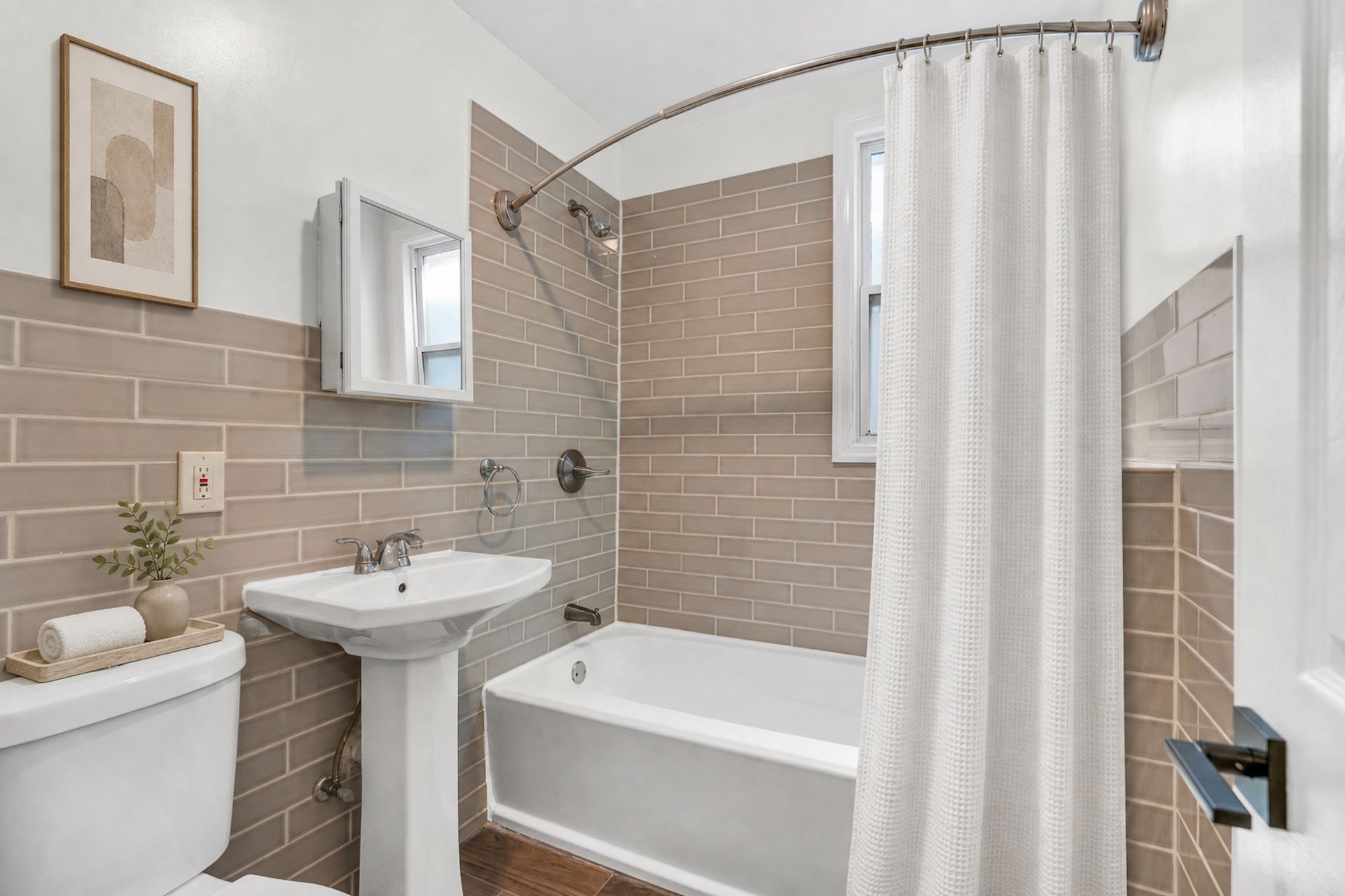 344 Danforth Avenue, #1 