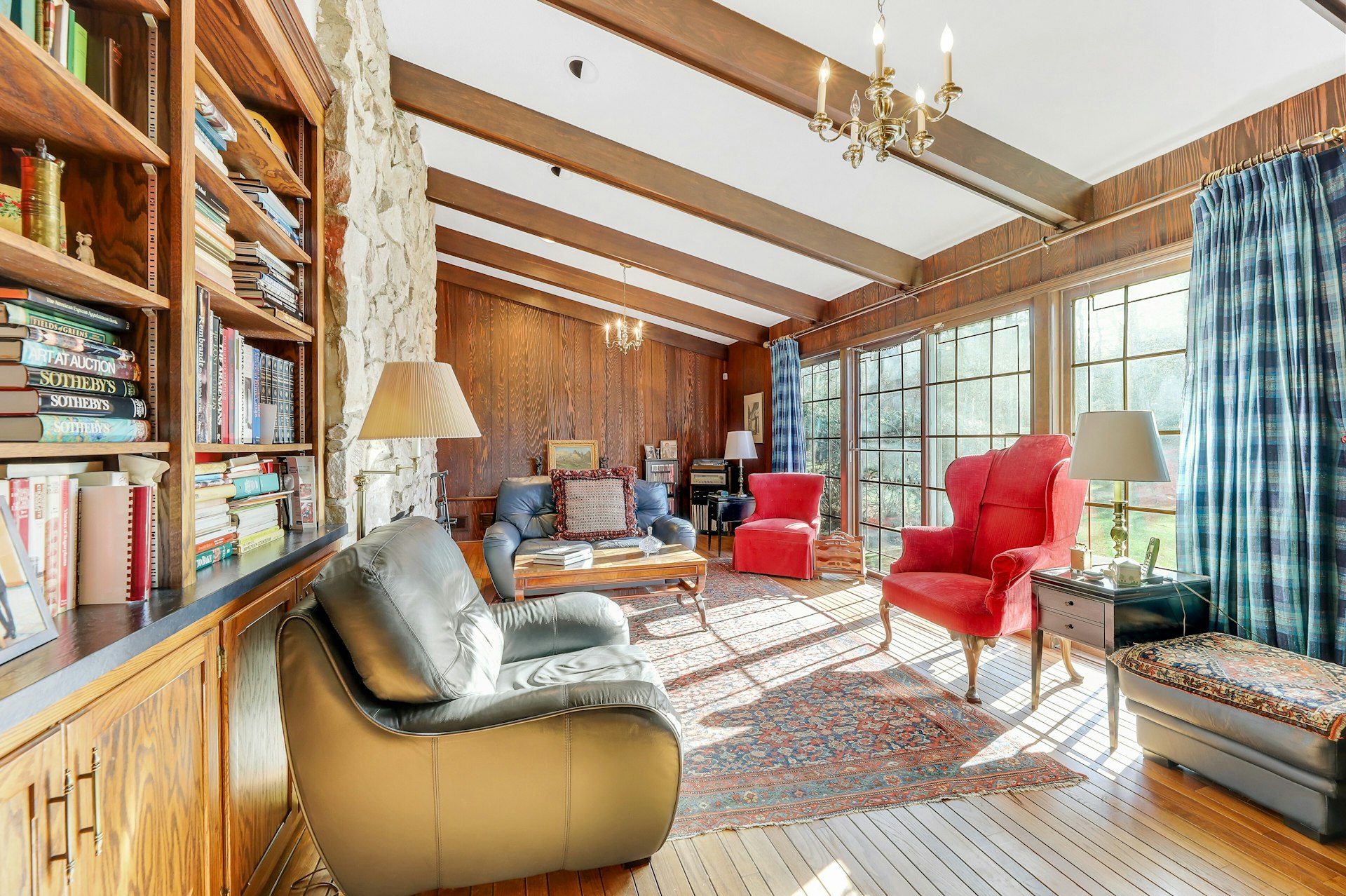 32 Litchfield Way