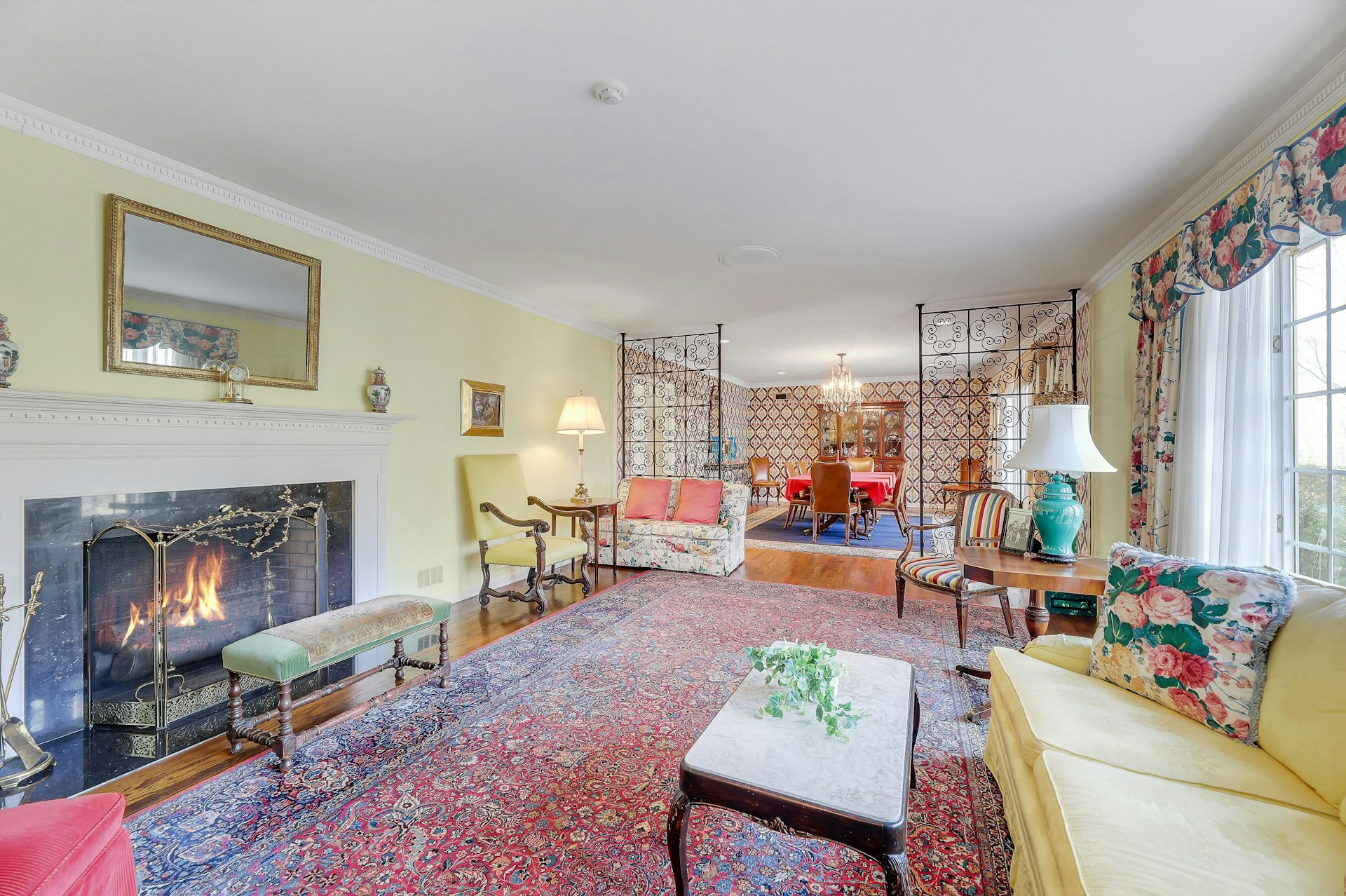 32 Litchfield Way