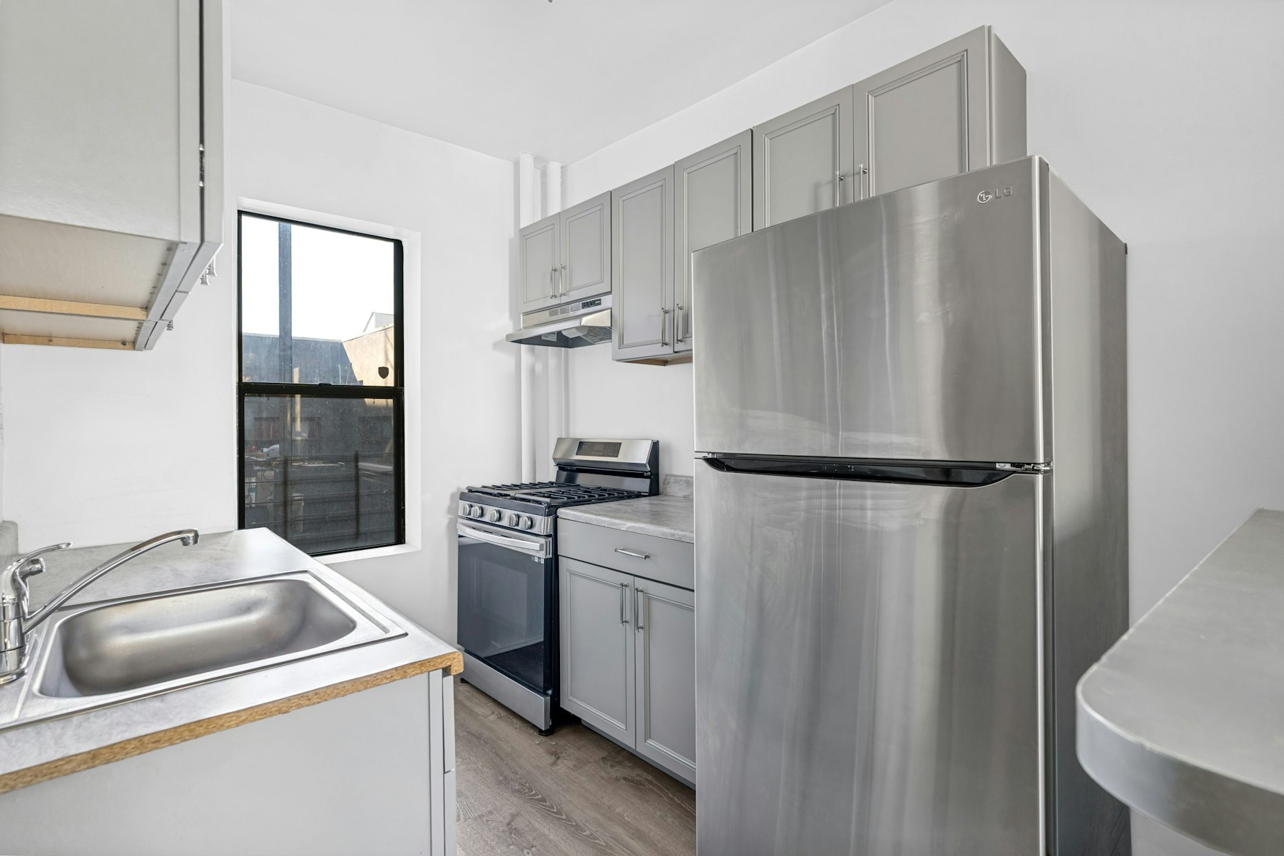 277 Harrison Ave Unit# B6