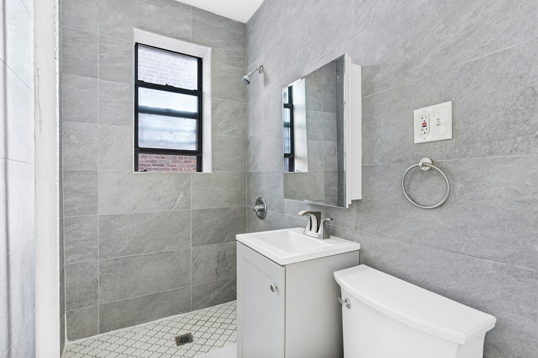 277 Harrison Ave Unit# B6