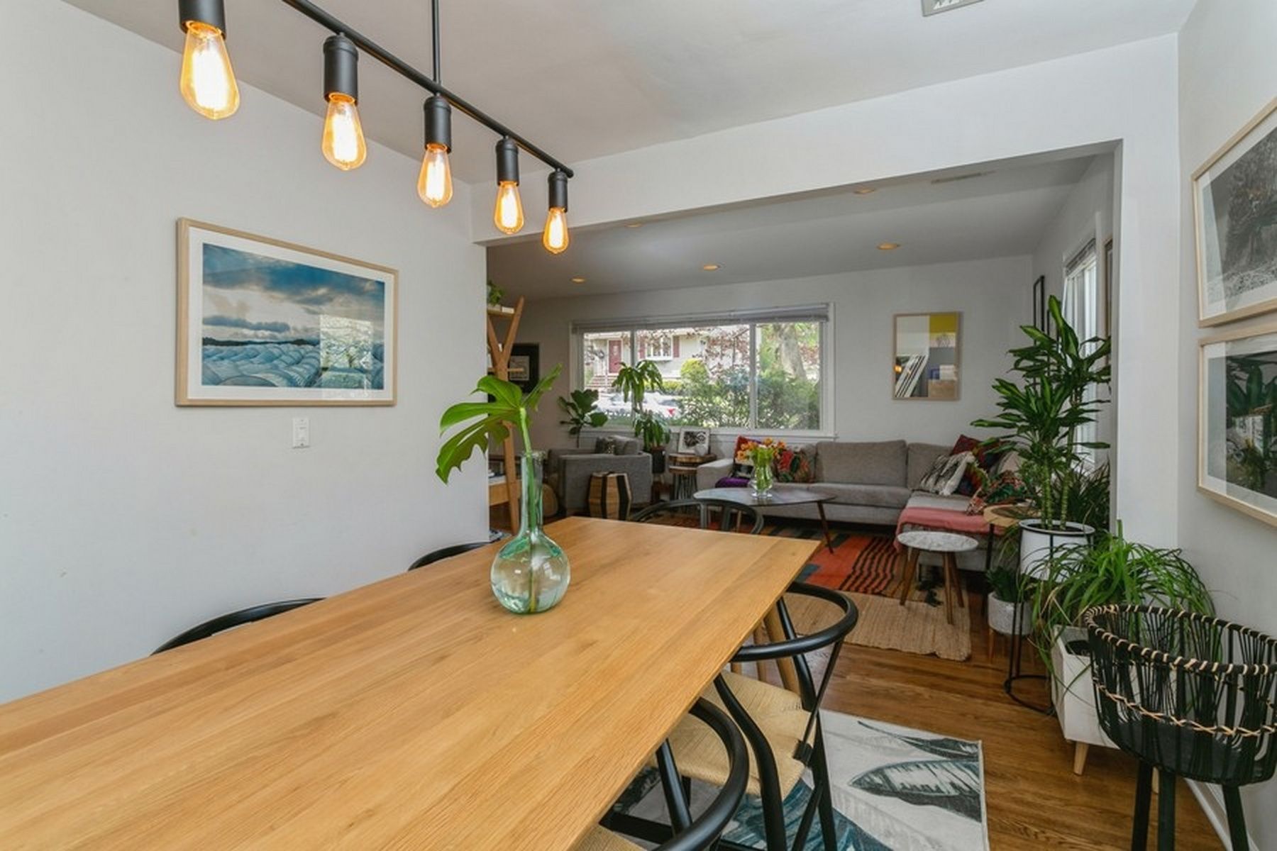 160 Magnolia