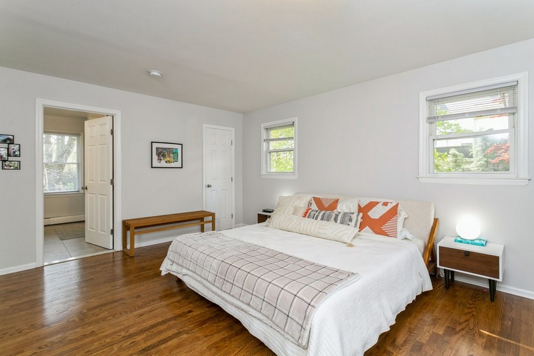 160 Magnolia