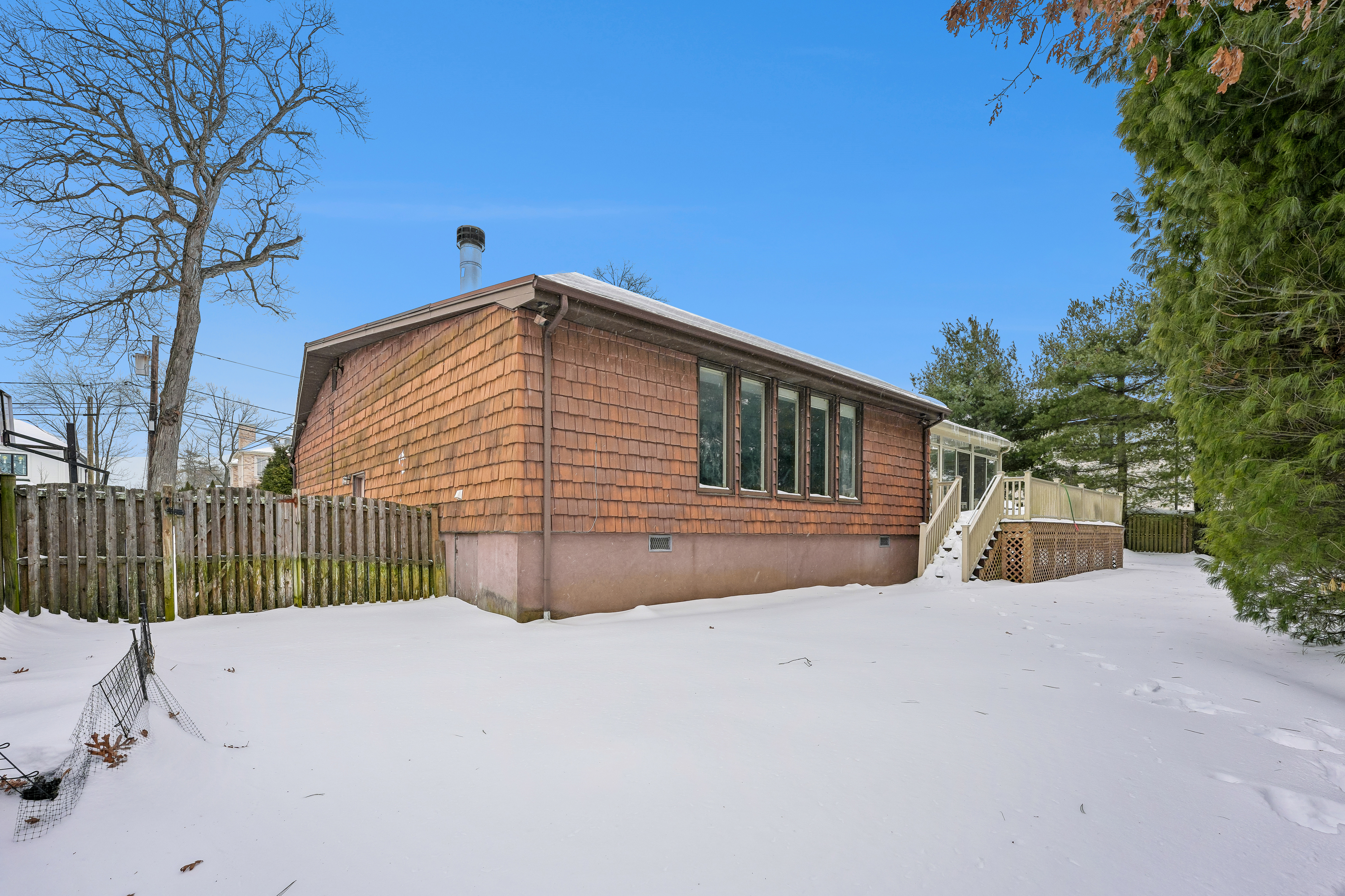 44 Lynn Drive 