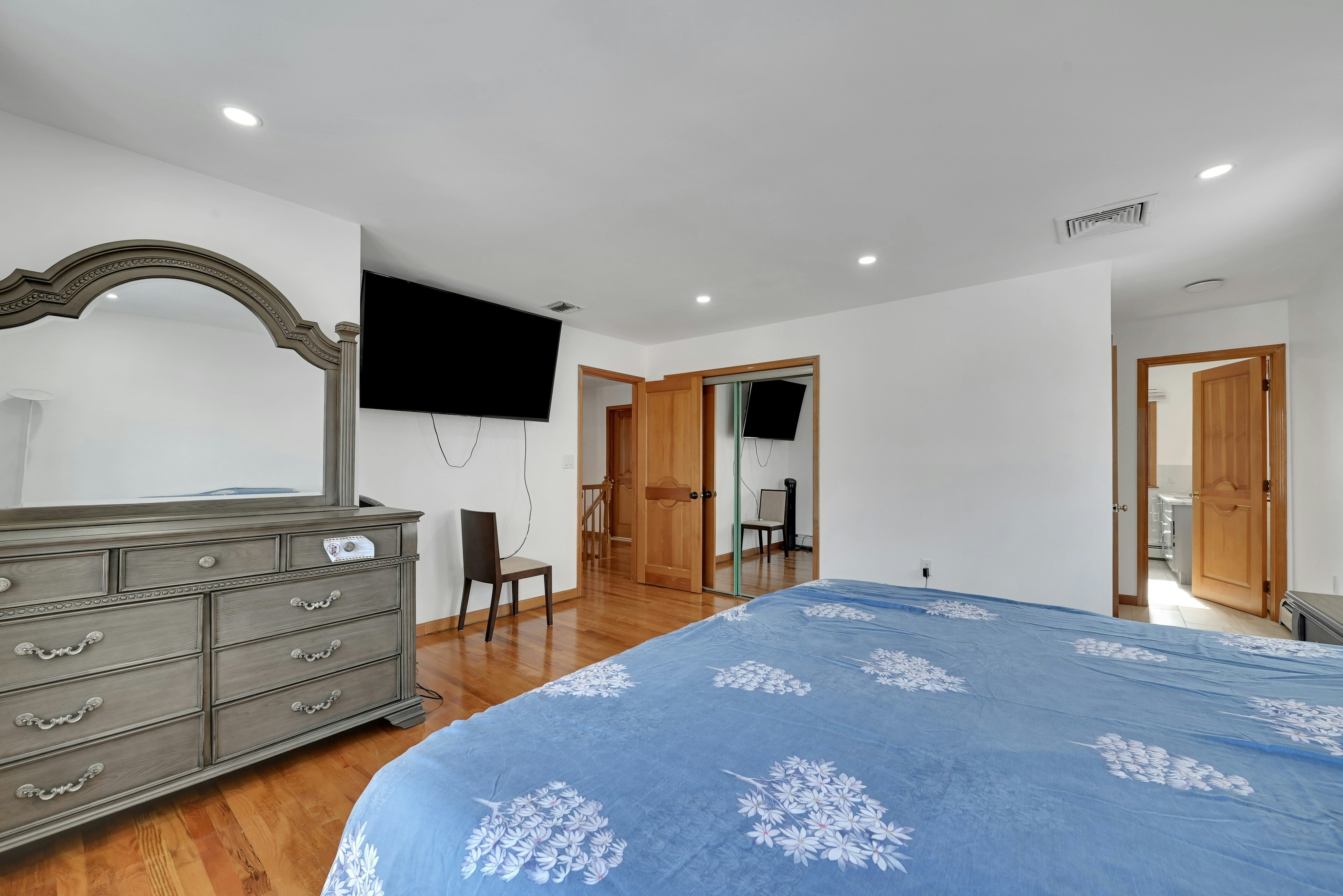 34 Locust Street 