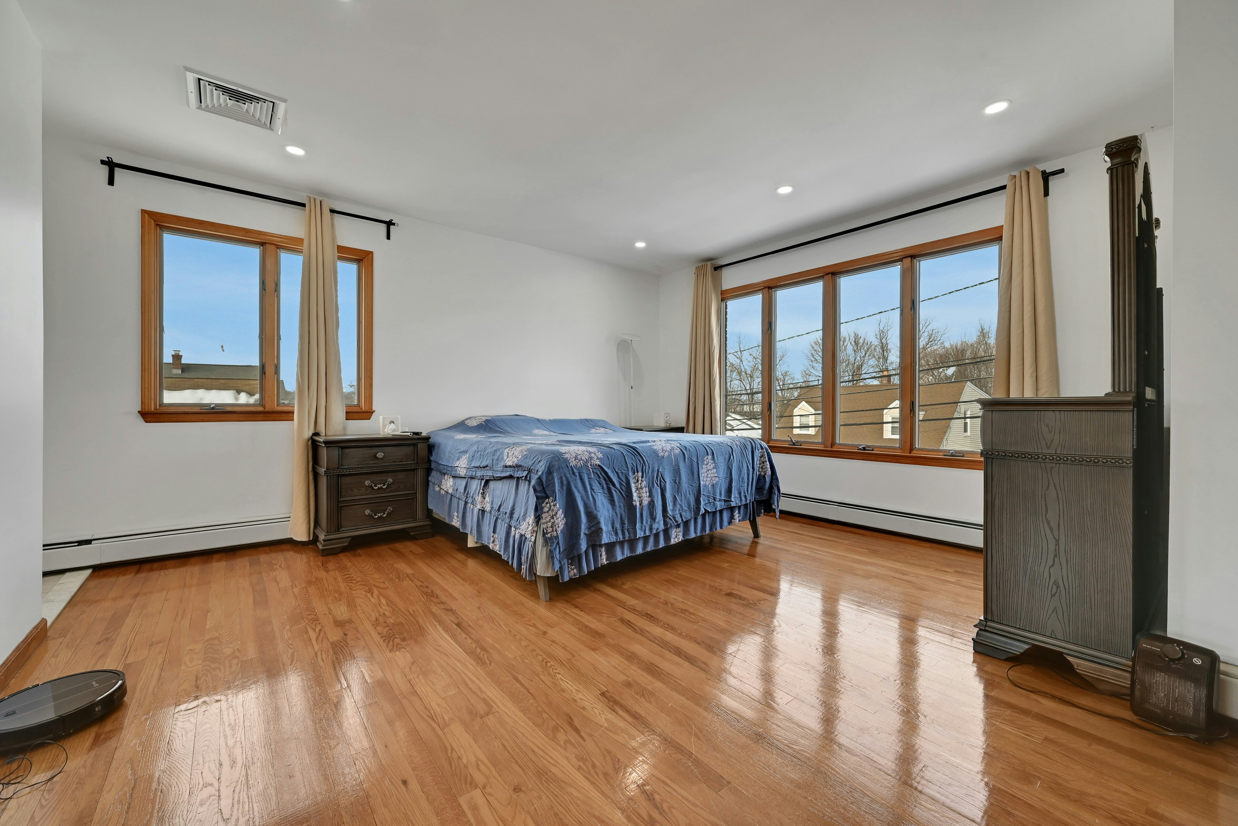 34 Locust Street 