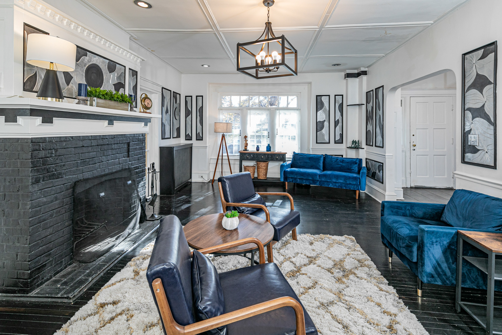10 Whittier Avenue