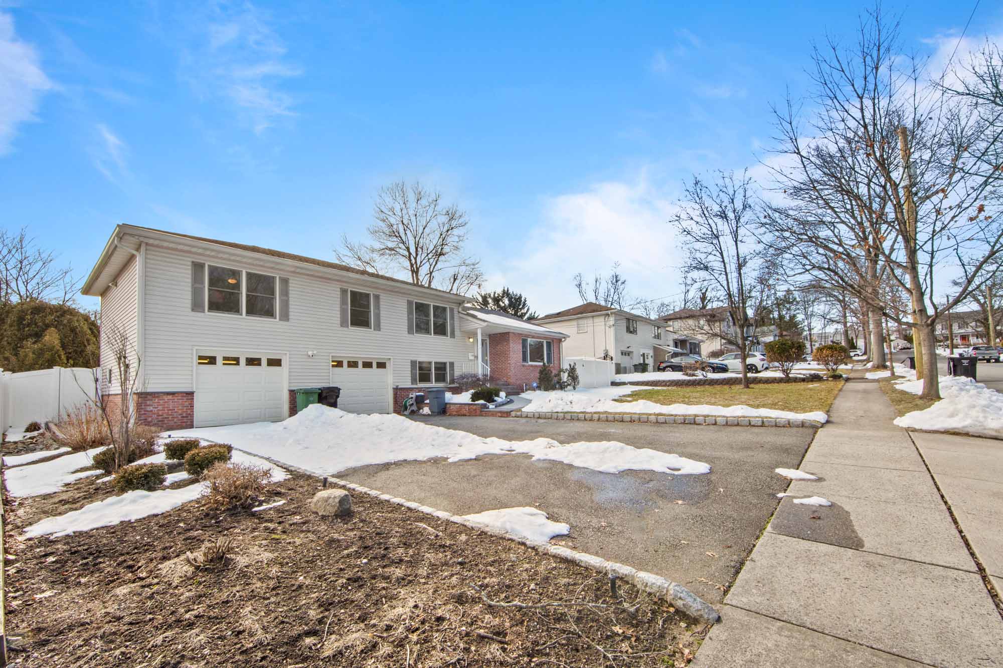 206 Harwood Place