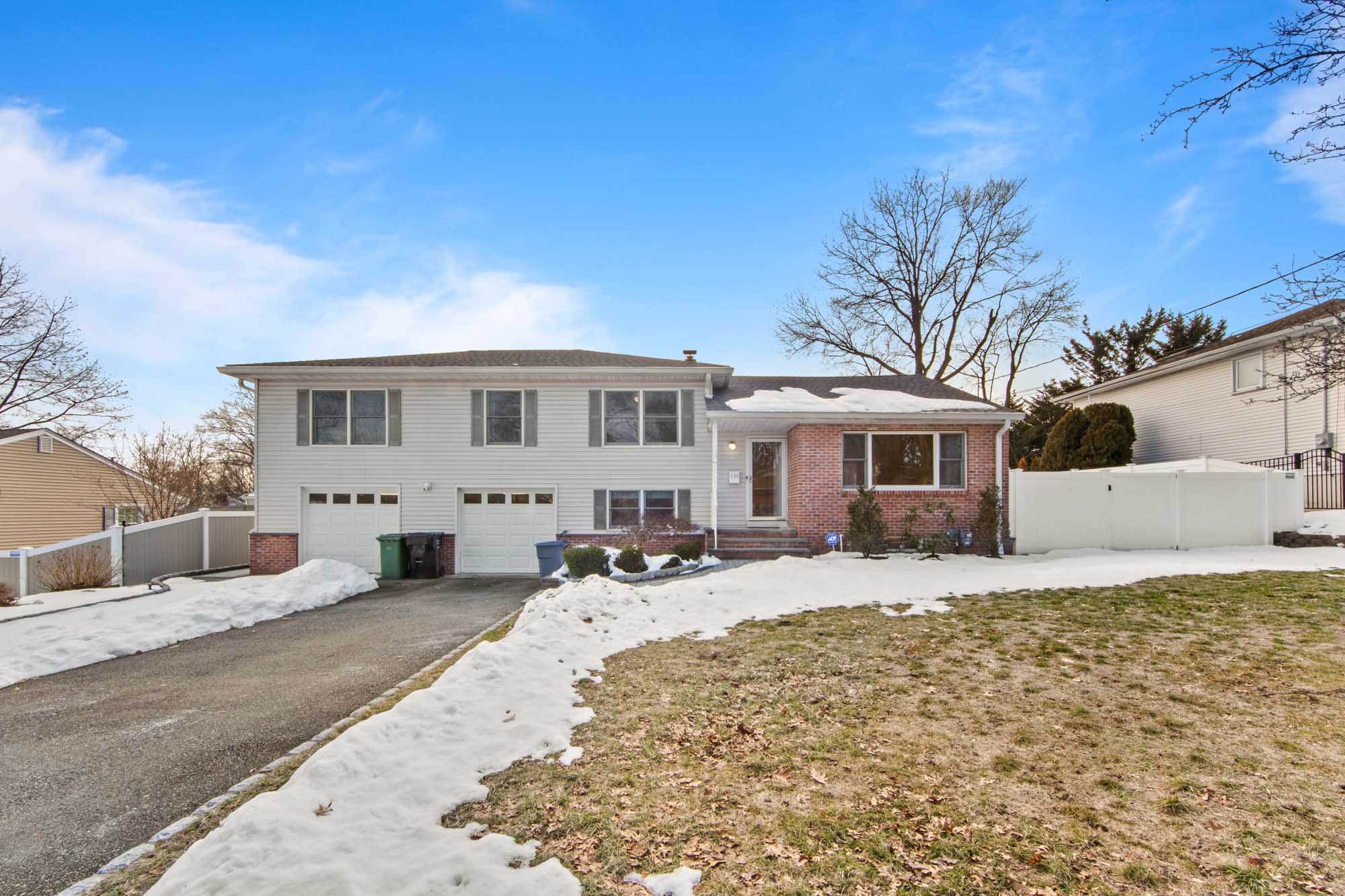 206 Harwood Place