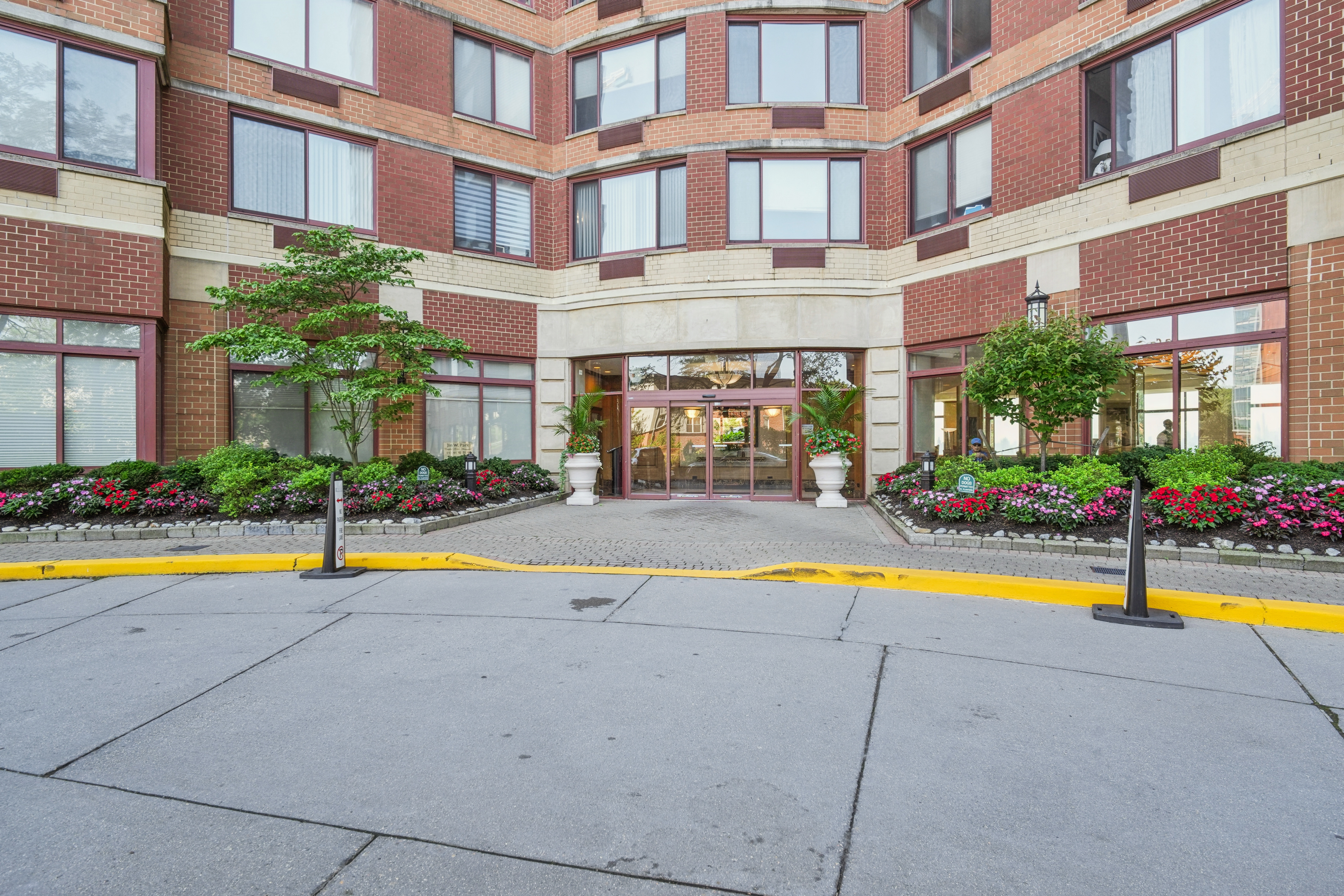 100 Old Palisade Road Unit# L7